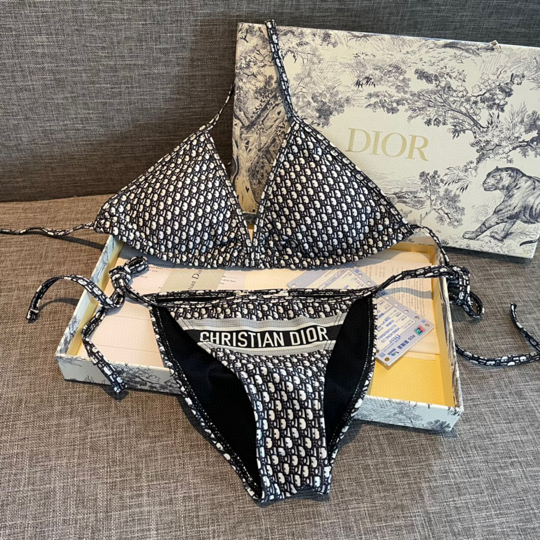  Dior新款字母比基尼👙 印花吊带内衣+三角内裤 S M LXl