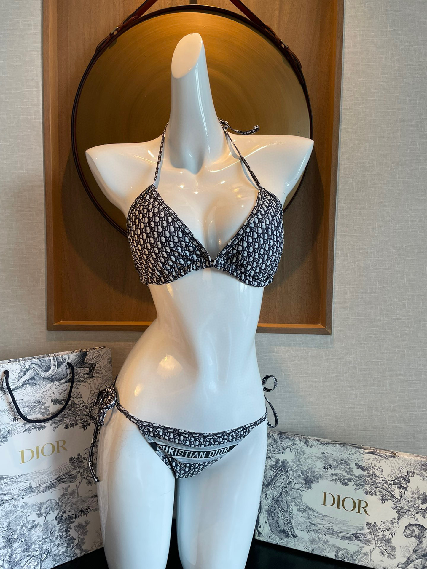  Dior新款字母比基尼👙 印花吊带内衣+三角内裤 S M LXl