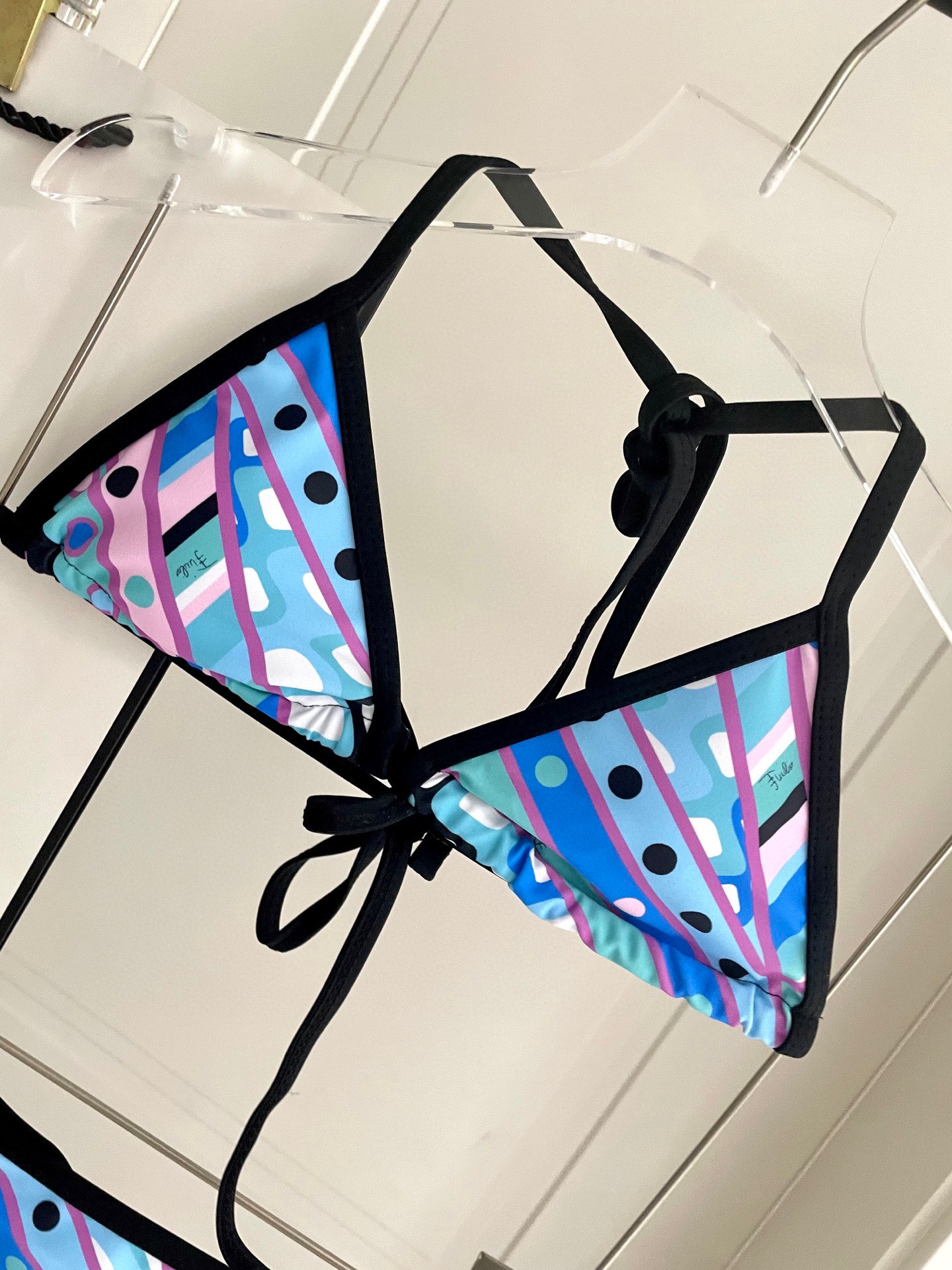  Pucci新款比基尼 三件套 😍🥰适合多种场景的游泳衣🏊‍♀️海边 游泳池 温泉 水上乐园 漂流都可以