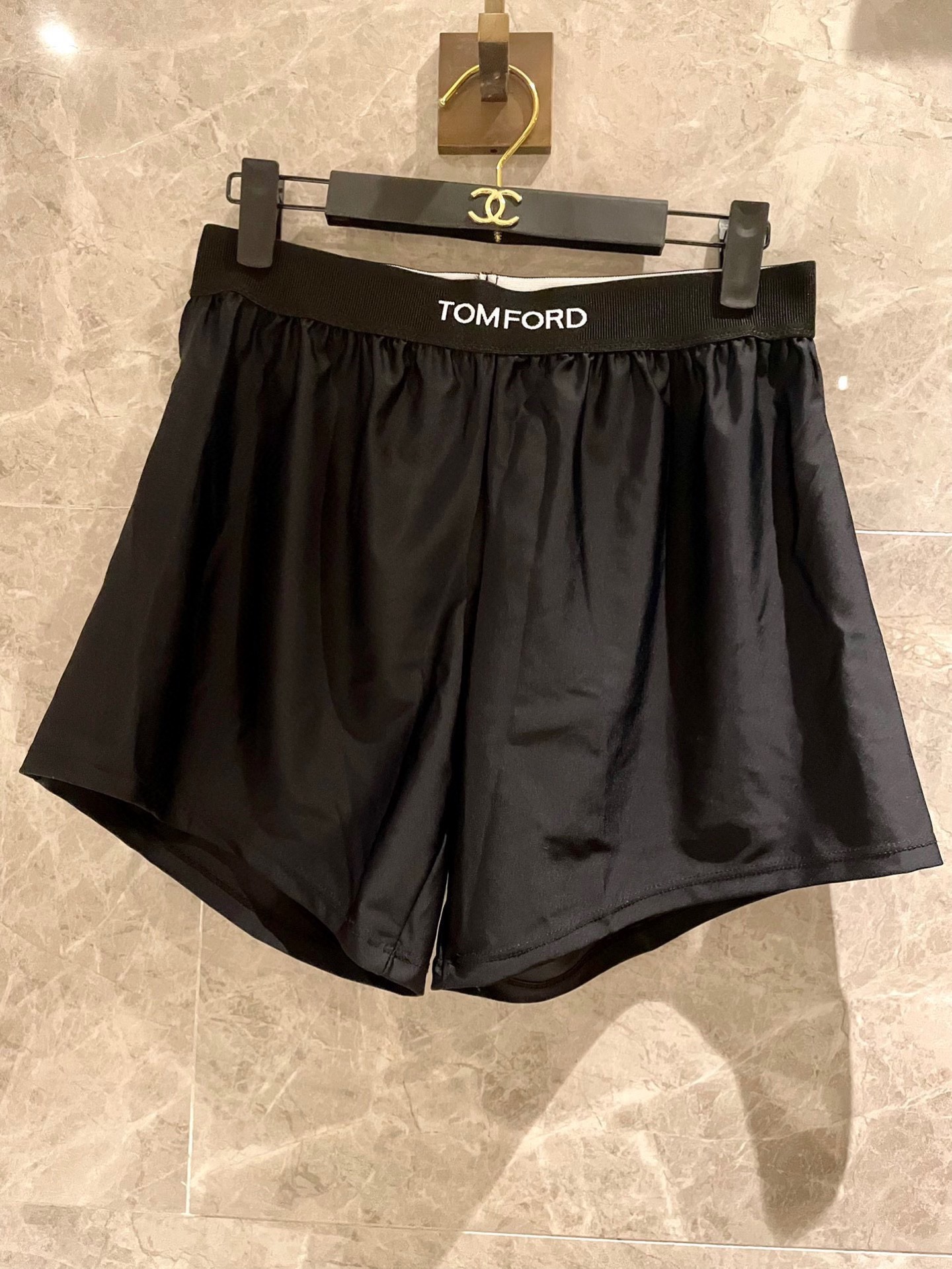  TOM FORD豹纹字母分体式泳衣 实物美翻了 小吊带设计➕短裤  码数：S M L Xl