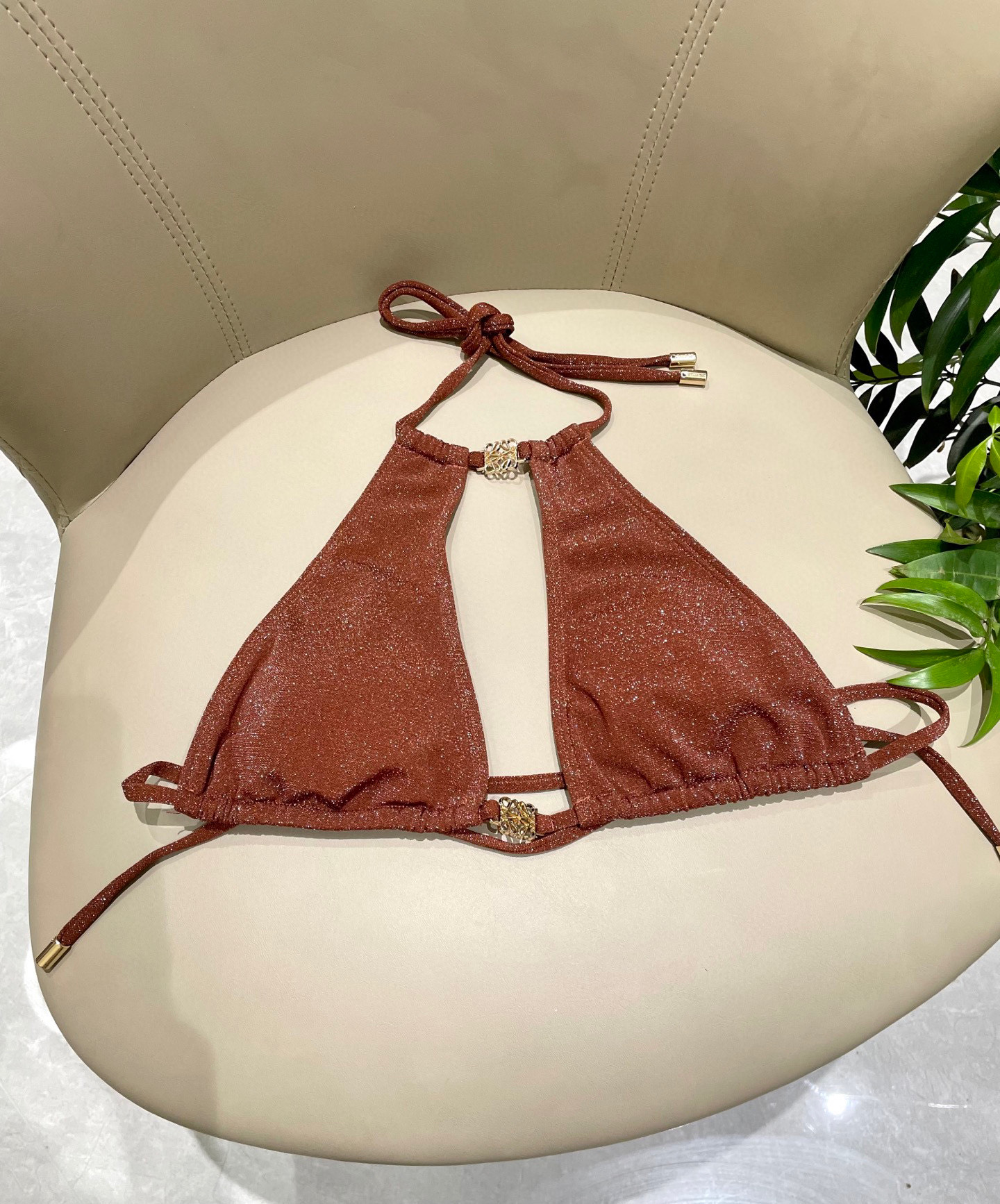  Loewe新款分体对版五金😍🥰适合多种场景的游泳衣🏊‍♀️海边 游泳池 温泉 水上乐园 漂流都可以😌内