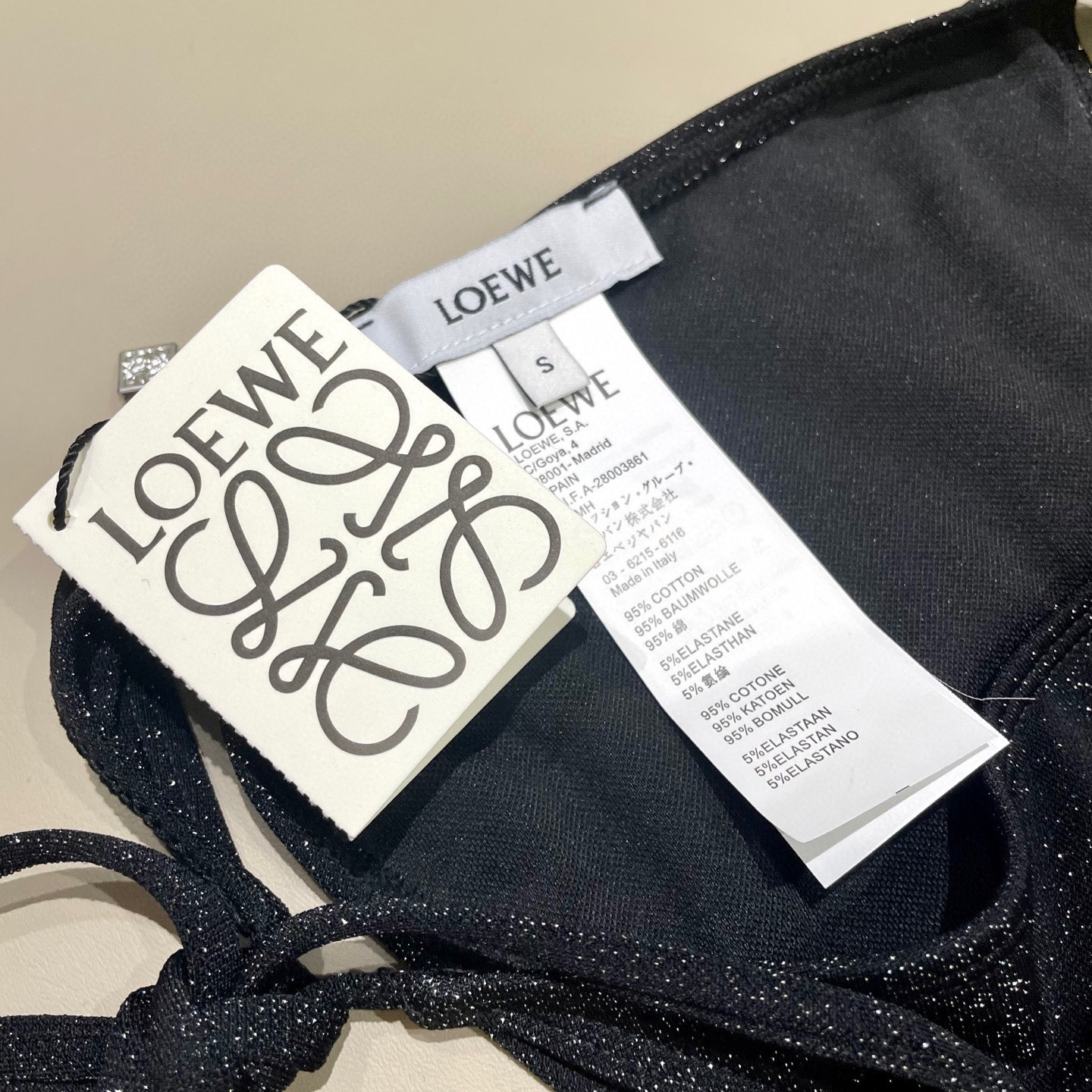  Loewe新款分体对版五金😍🥰适合多种场景的游泳衣🏊‍♀️海边 游泳池 温泉 水上乐园 漂流都可以😌内