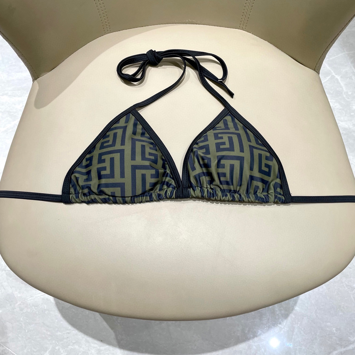  巴尔曼新款分体式泳衣👙❤️😍🥰适合多种场景的游泳衣🏊‍♀️海边 游泳池 温泉 水上乐园 漂流都可以😌内