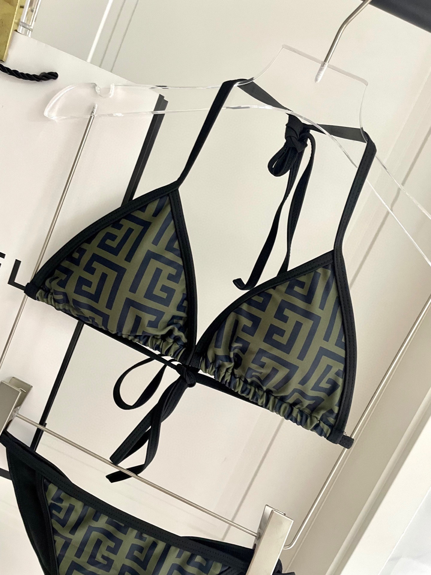 巴尔曼新款分体式泳衣👙❤️😍🥰适合多种场景的游泳衣🏊‍♀️海边 游泳池 温泉 水上乐园 漂流都可以😌内
