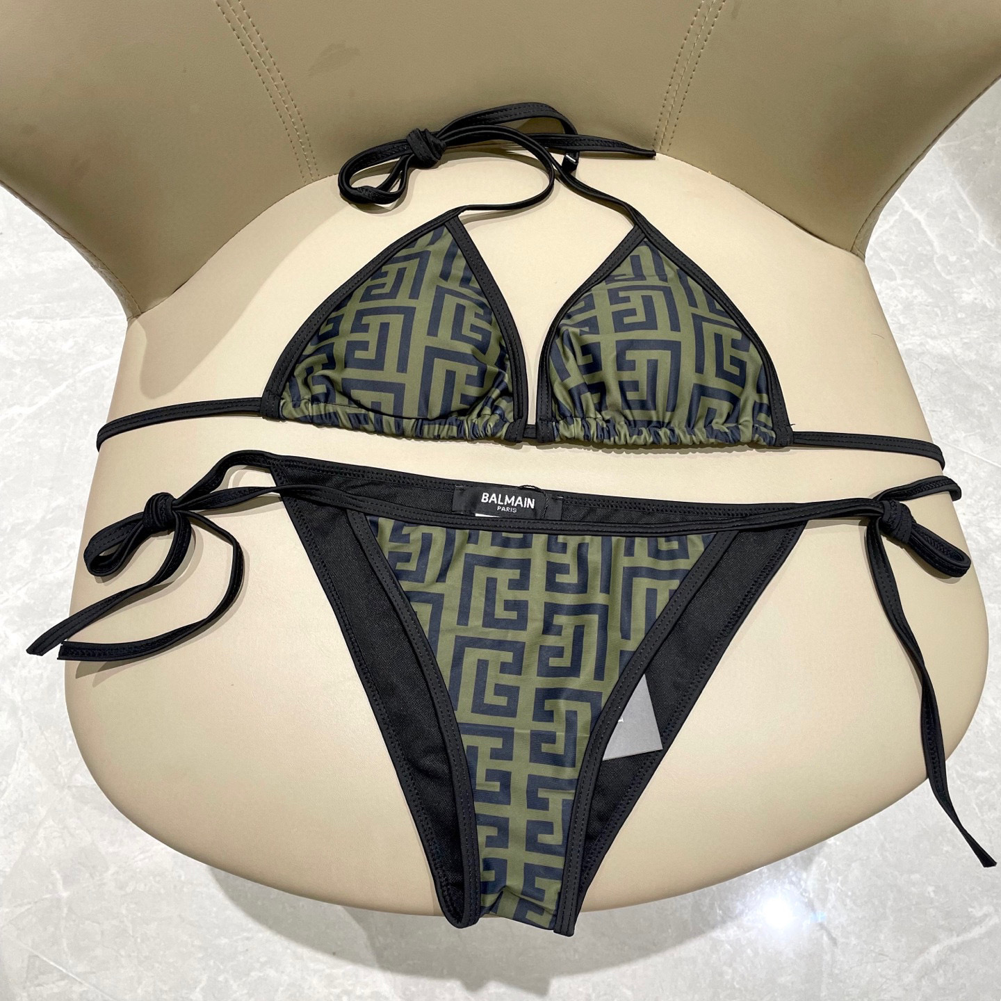  巴尔曼新款分体式泳衣👙❤️😍🥰适合多种场景的游泳衣🏊‍♀️海边 游泳池 温泉 水上乐园 漂流都可以😌内