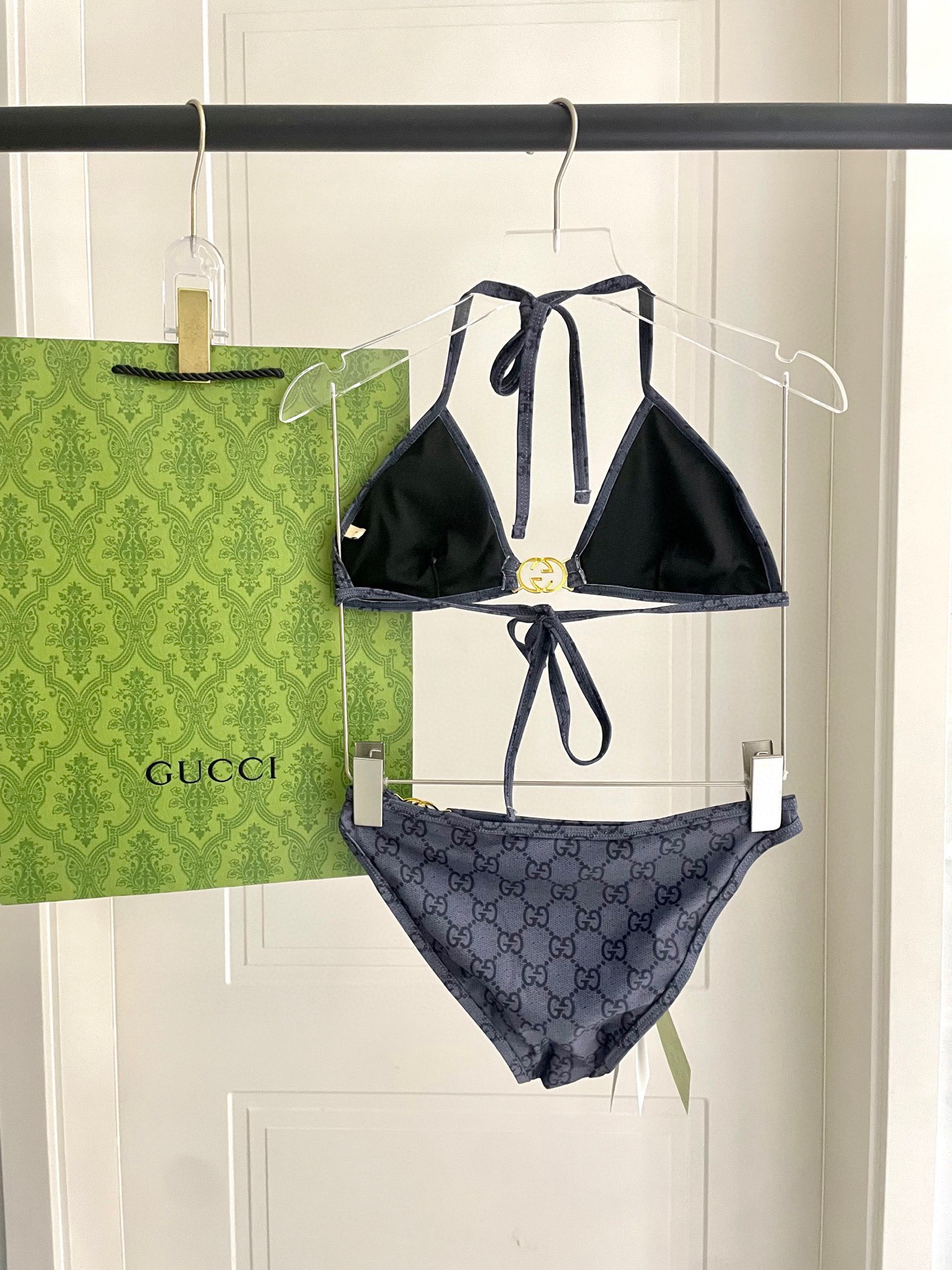  Gucci新款比基尼 适合多种场景的游泳衣🏊‍♀️海边 游泳池 温泉 水上乐园 漂流都可以😌内搭也完全