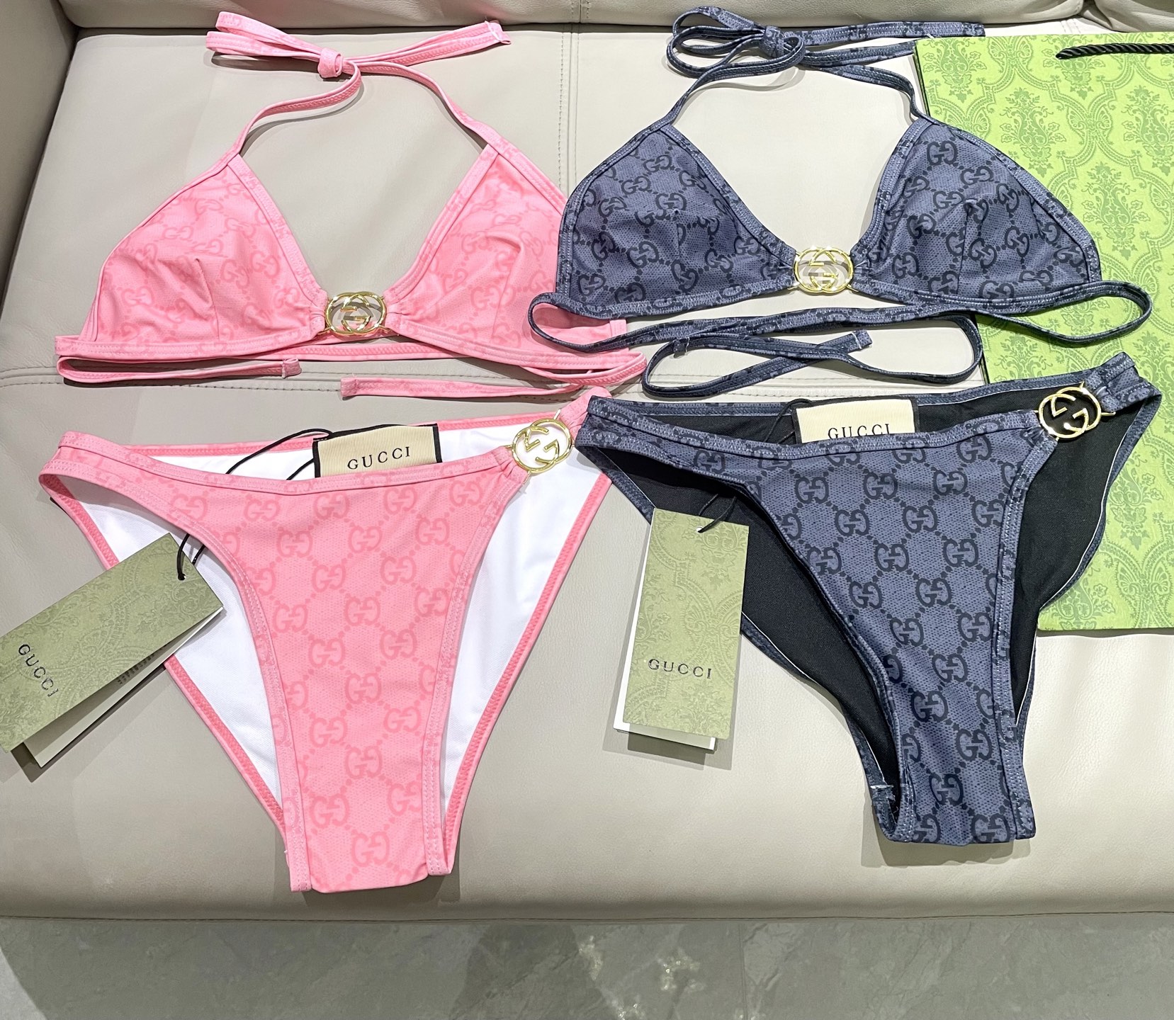  Gucci新款比基尼 适合多种场景的游泳衣🏊‍♀️海边 游泳池 温泉 水上乐园 漂流都可以😌内搭也完全