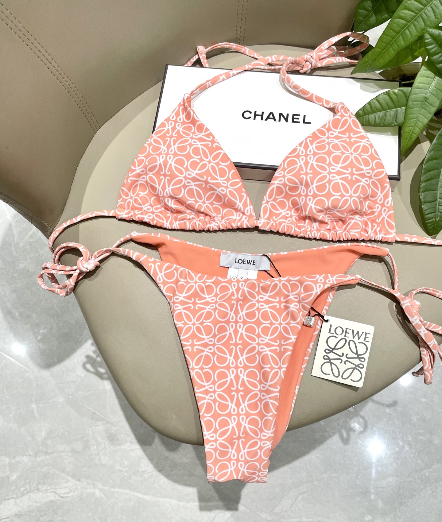  Lowe新款比基尼 适合多种场景的游泳衣🏊‍♀️海边 游泳池 温泉 水上乐园 漂流都可以😌内搭也完全可