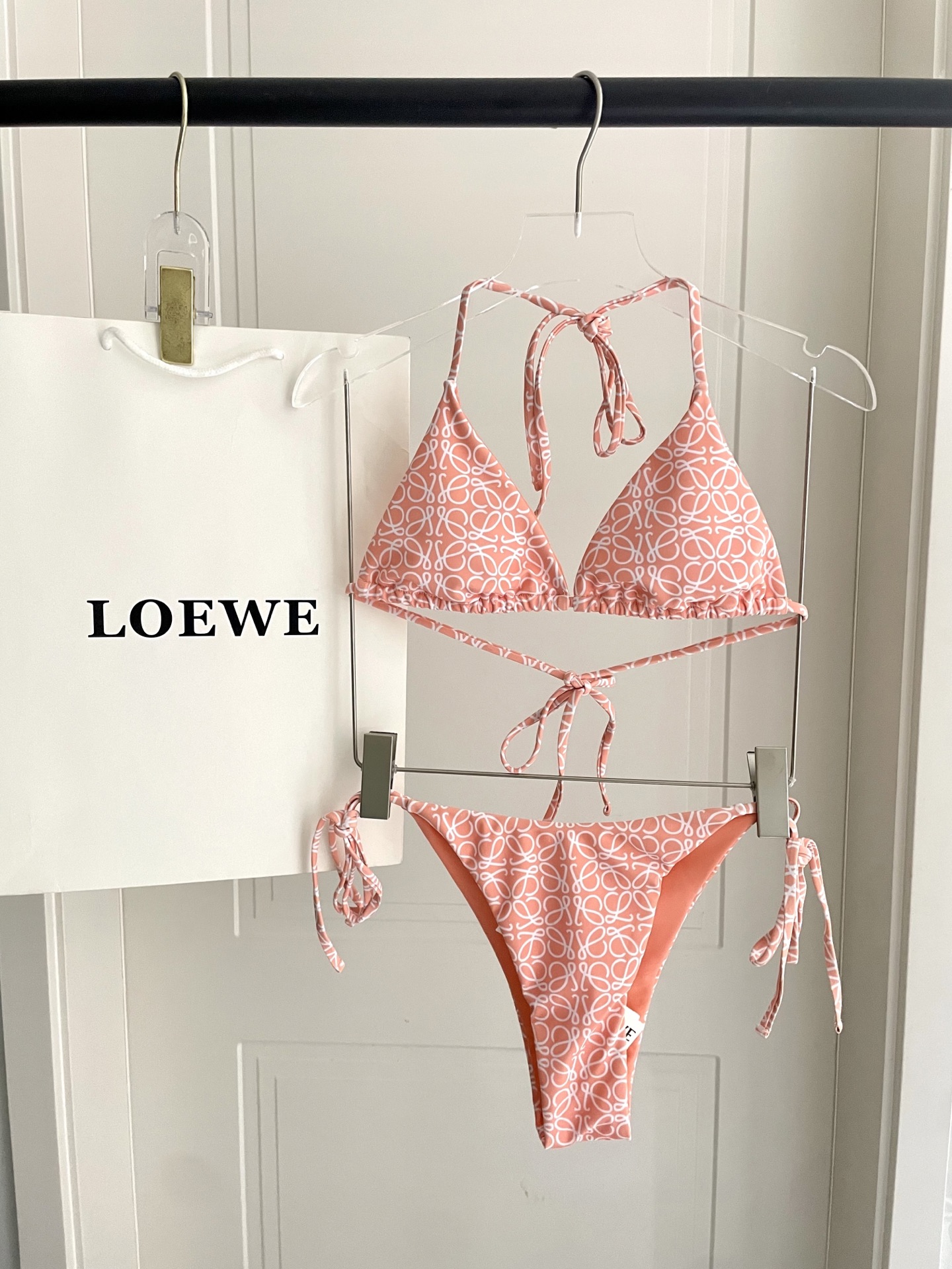  Lowe新款比基尼 适合多种场景的游泳衣🏊‍♀️海边 游泳池 温泉 水上乐园 漂流都可以😌内搭也完全可