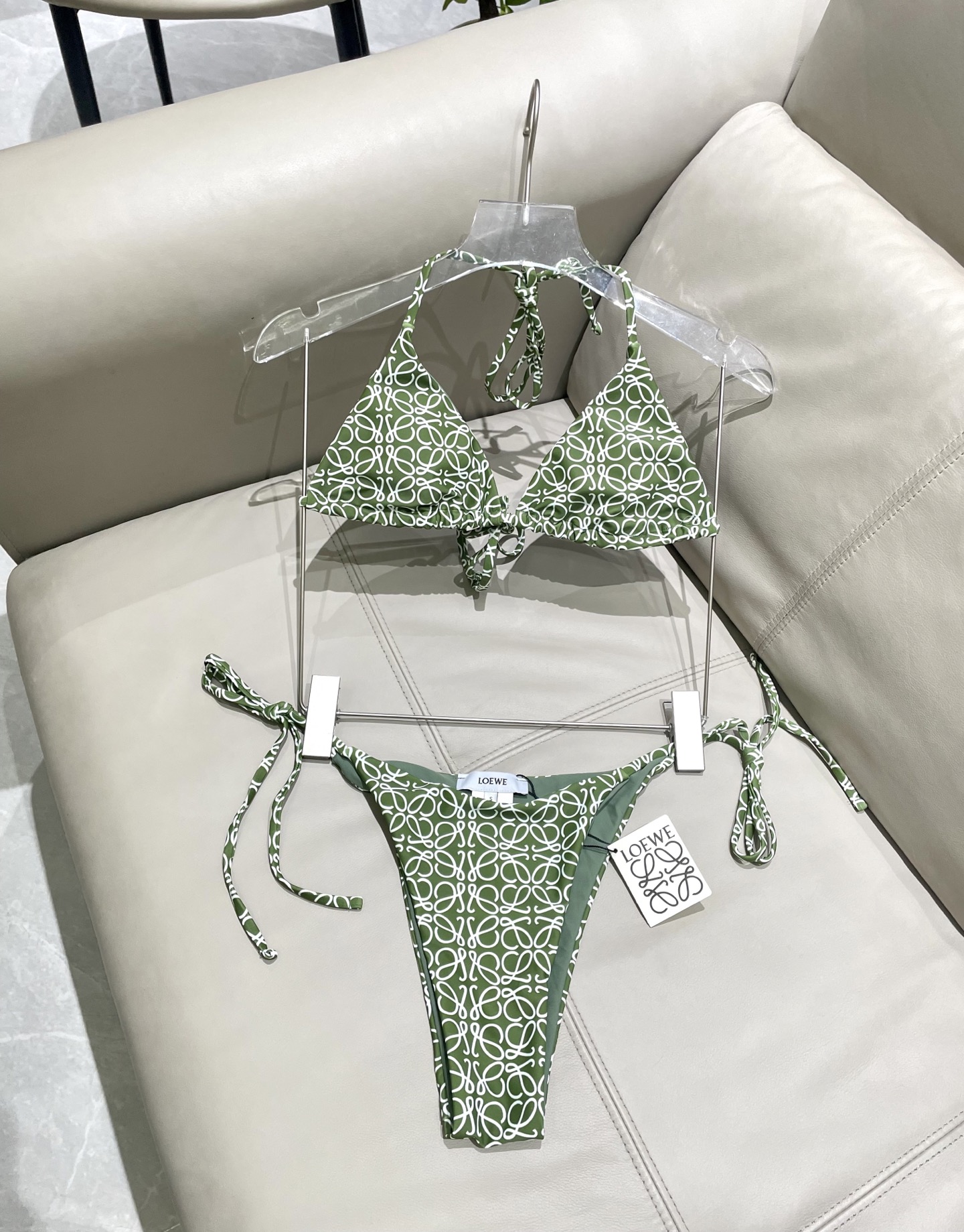  Lowe新款比基尼 适合多种场景的游泳衣🏊‍♀️海边 游泳池 温泉 水上乐园 漂流都可以😌内搭也完全可
