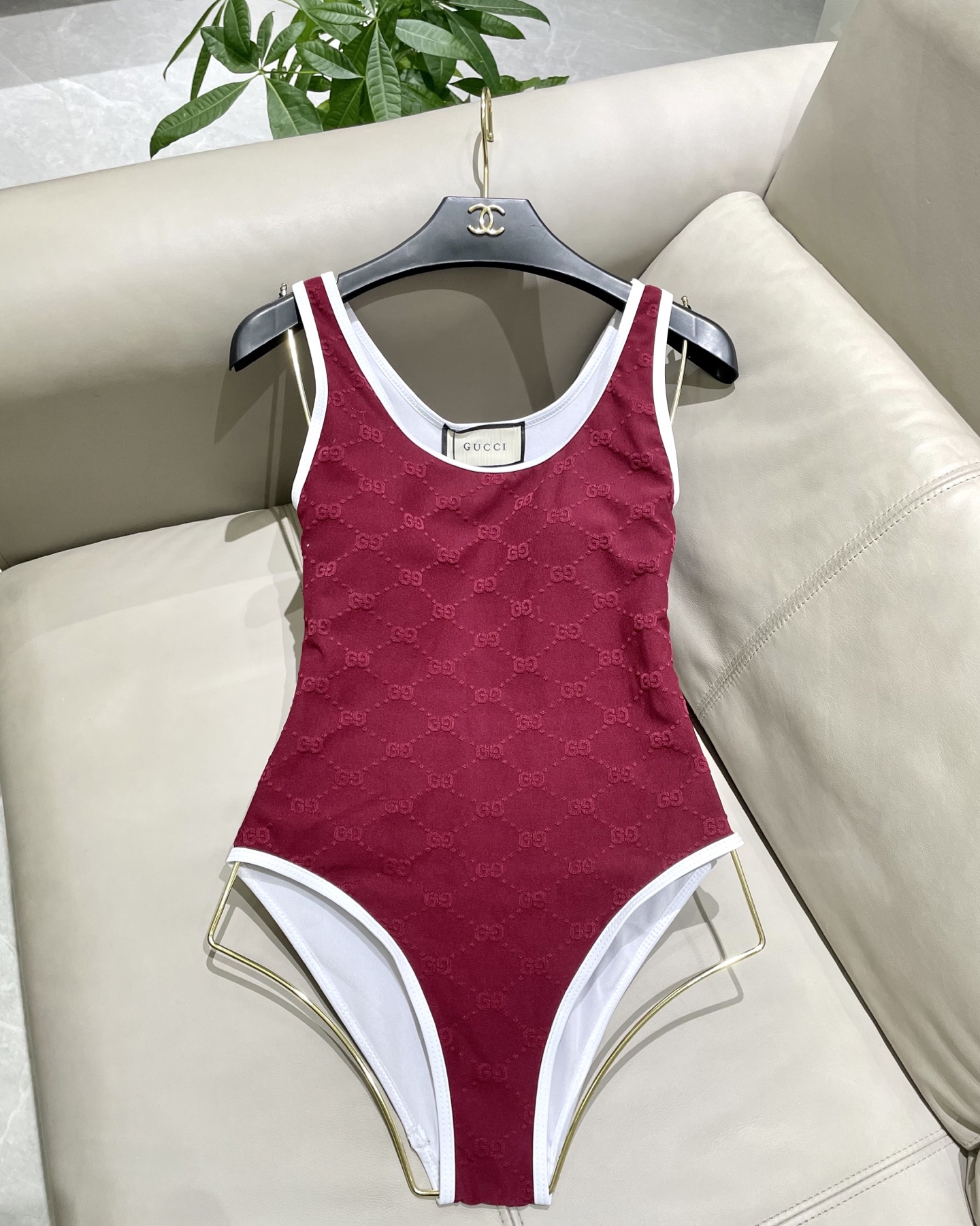  Gucci新款提花连体体式泳衣👙❤️😍🥰适合多种场景的游泳衣🏊‍♀️海边 游泳池 温泉 水上乐园 漂流