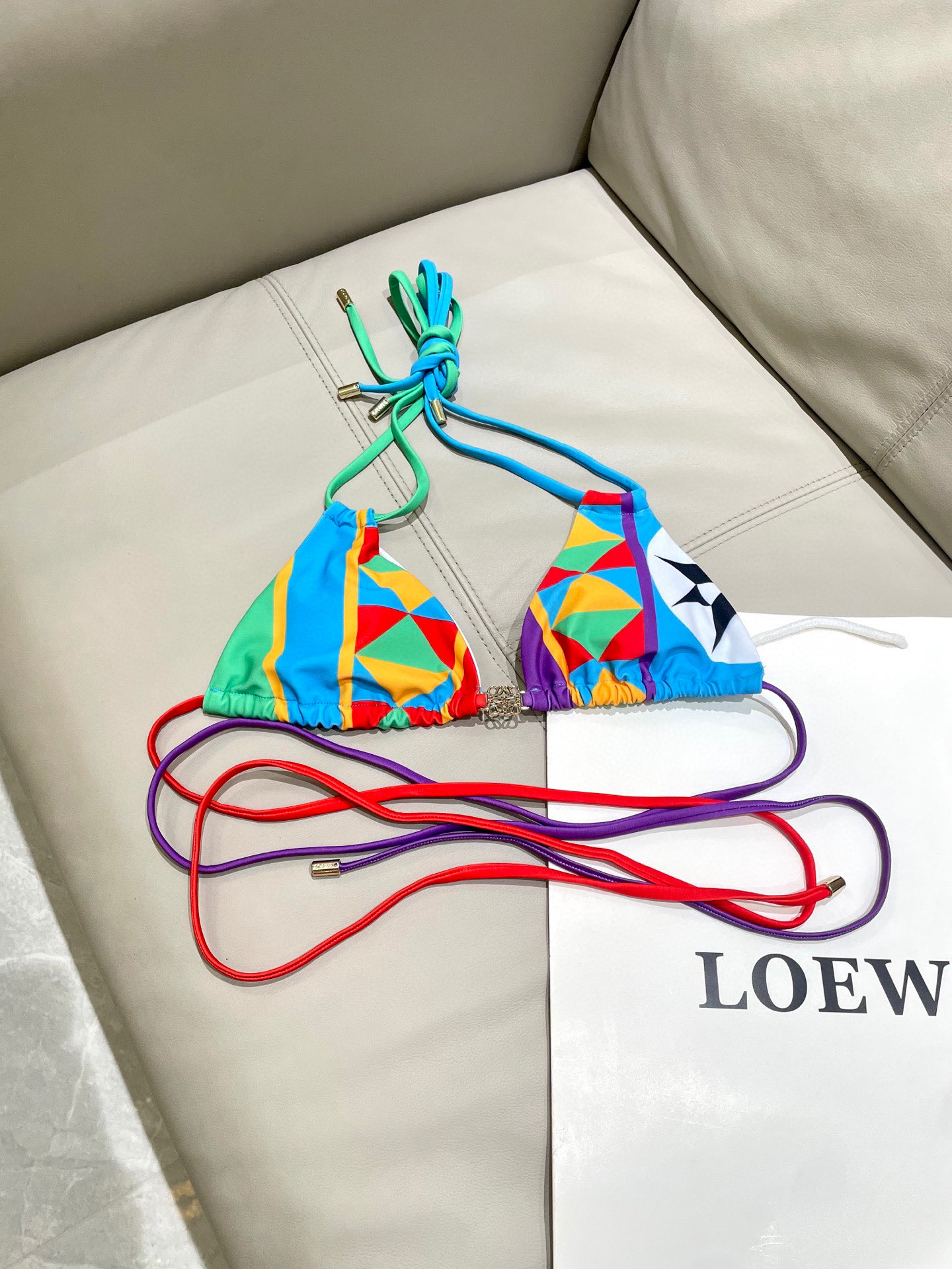  Lowe专柜新款气质款 性感又遮肉肉😍🥰适合多种场景的游泳衣🏊‍♀️海边 游泳池 温泉 水上乐园 漂流