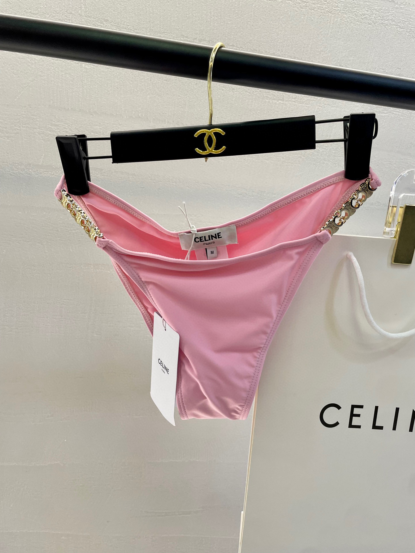  Celien新款分体对版五金😍🥰适合多种场景的游泳衣🏊‍♀️海边 游泳池 温泉 水上乐园 漂流都可以😌