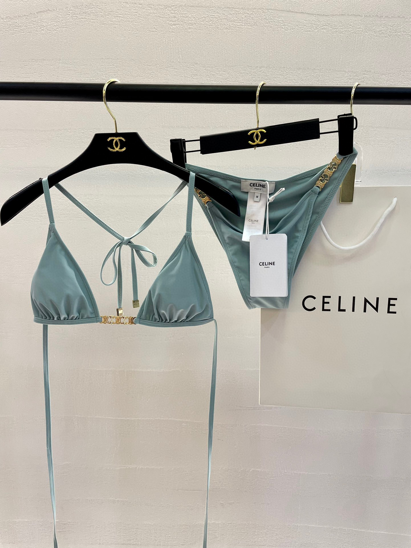  Celien新款分体对版五金😍🥰适合多种场景的游泳衣🏊‍♀️海边 游泳池 温泉 水上乐园 漂流都可以😌