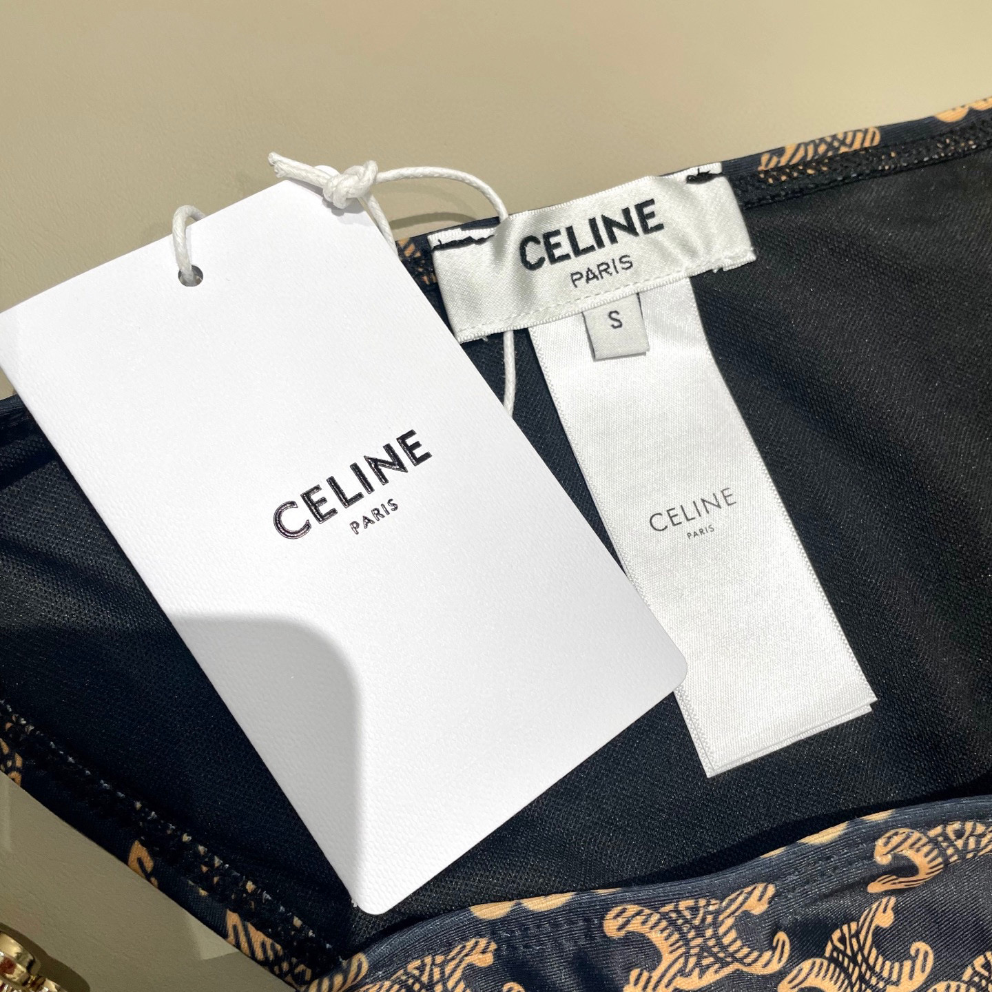  Celine专柜新款气质款 老花系列比基尼 气质高雅 😍🥰适合多种场景的游泳衣🏊‍♀️海边 游泳池 温