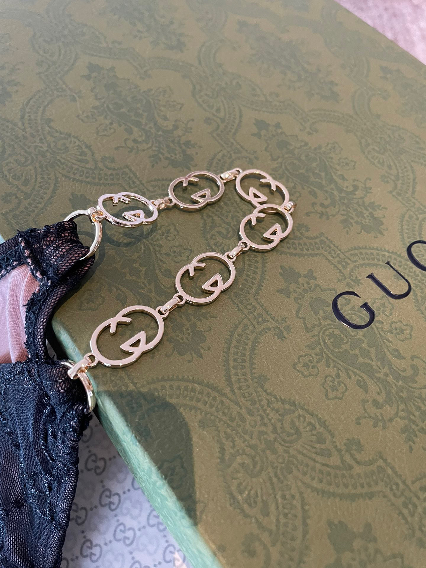  Gucci新款性感网纱比基尼泳衣~网纱蕾丝吊带背心链条文胸内衣（无胸垫）➕三角裤两件套装， 码数：S 