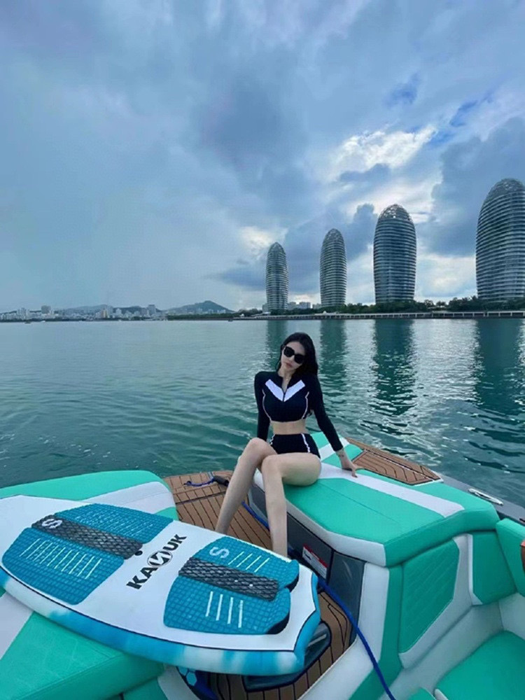 NO:376862,90 Chanel's new quick-drying sun protection diving suit, full of personality, must-have SM L swimsuits, swimsuits, swimsuits, bikinis, chanel, swimsuits, bikinis1986090990 Chanel新款速干防晒潜水服 个性十足, 出游必备SM L泳衣泳裤比基尼,泳衣，泳裤，比基尼,chanel,swimsuits,bikinis,accessory