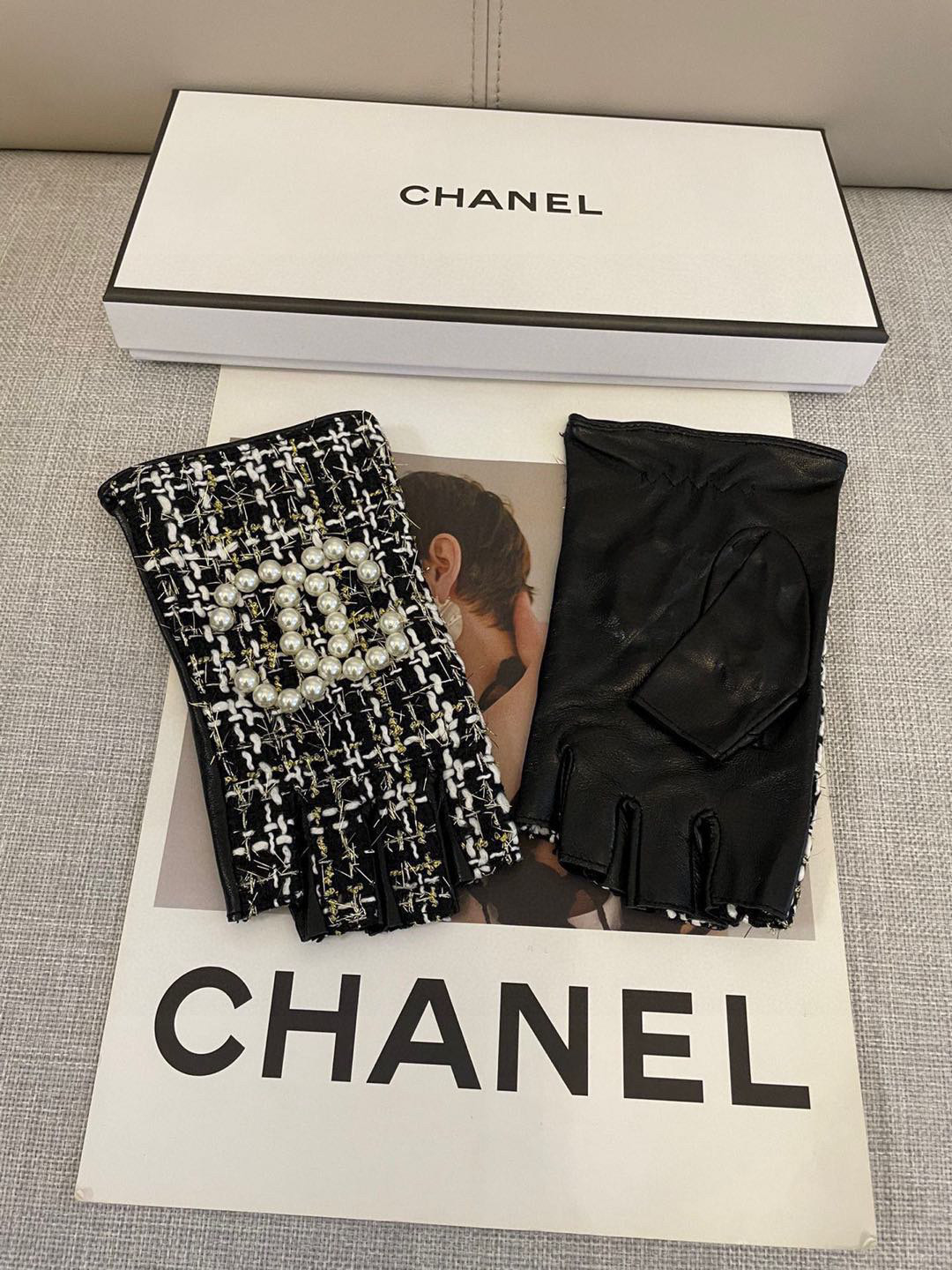  香奈儿Chanel‼️欧洲新款🇫🇷【顶级原单】女士高档半指手套 💁💁💁香奈儿御用毛呢手套 顶级做工💋任