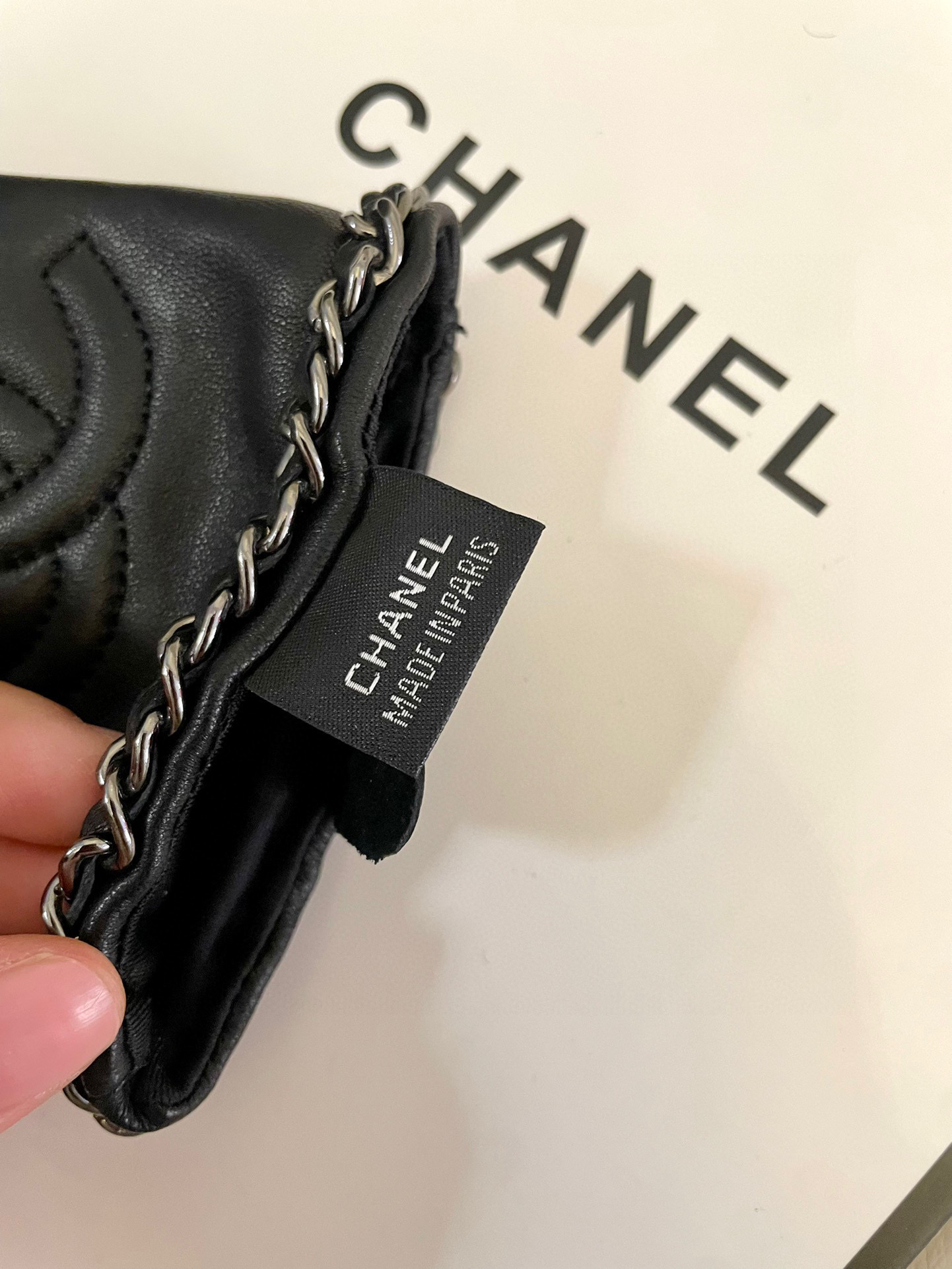   香奈儿Chanel‼️欧洲新款🇫🇷【顶级原单】女士高档半指手套 💁💁💁百分百选用进口羊皮 香奈儿御用