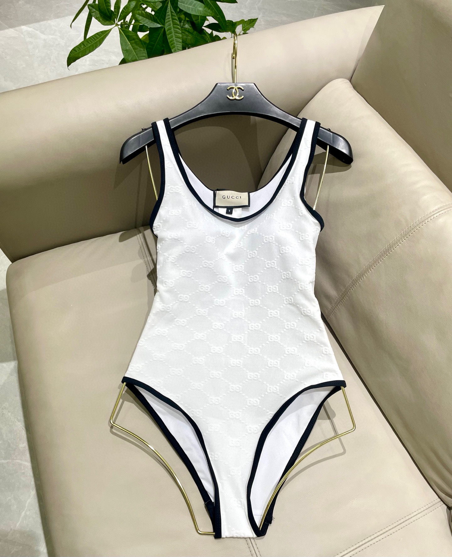  Gucci新款提花连体体式泳衣👙❤️😍🥰适合多种场景的游泳衣🏊‍♀️海边 游泳池 温泉 水上乐园 漂流