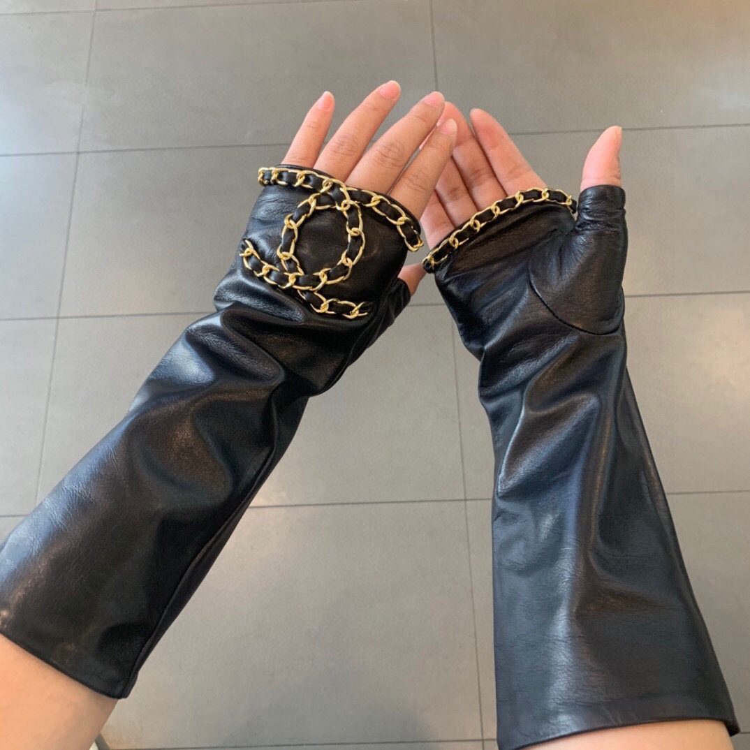  💝Chanel 新款女式真皮手套，羊皮，超柔加绒内里佩戴舒适 码数L