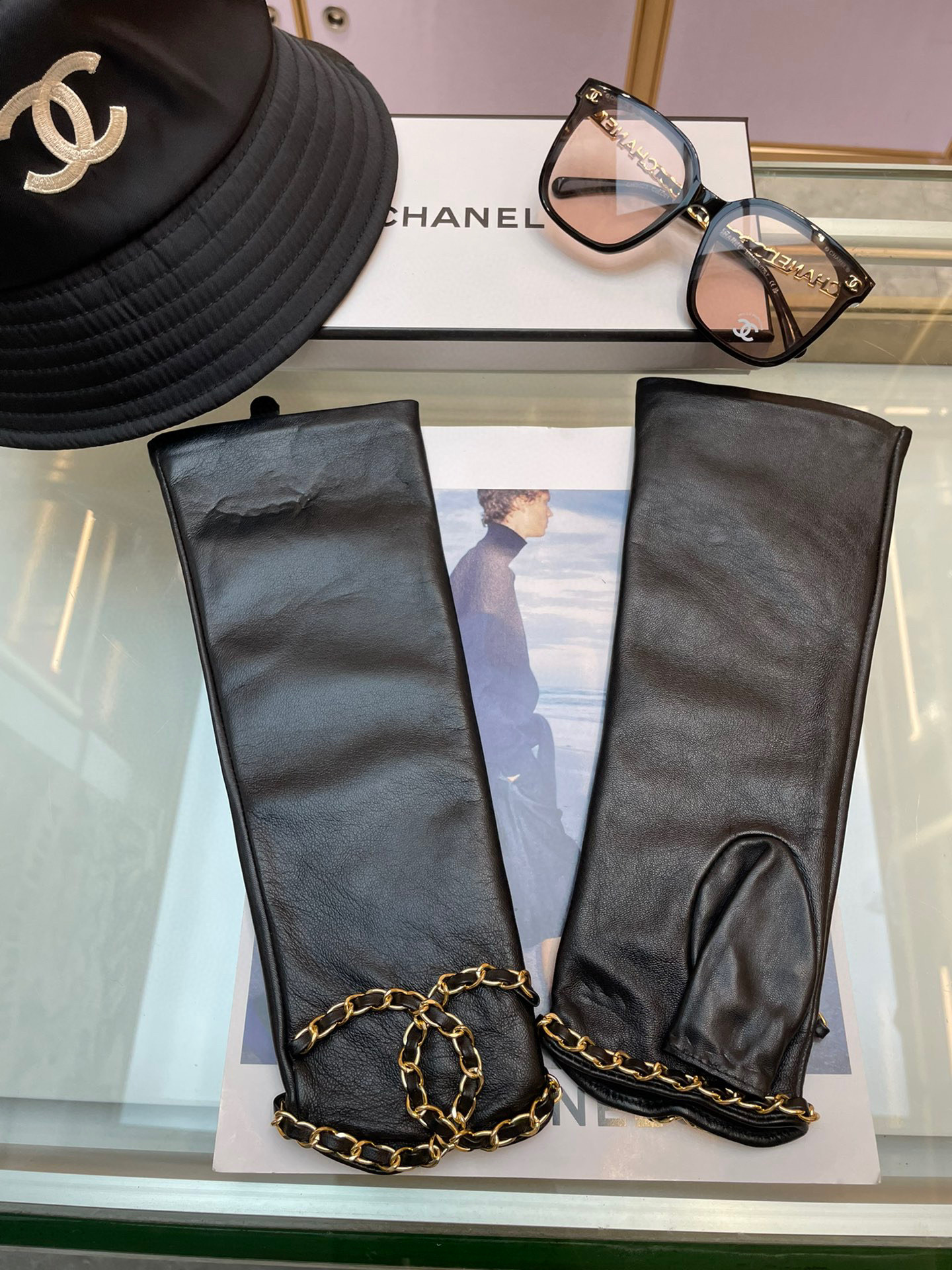  💝Chanel 新款女式真皮手套，羊皮，超柔加绒内里佩戴舒适 码数L