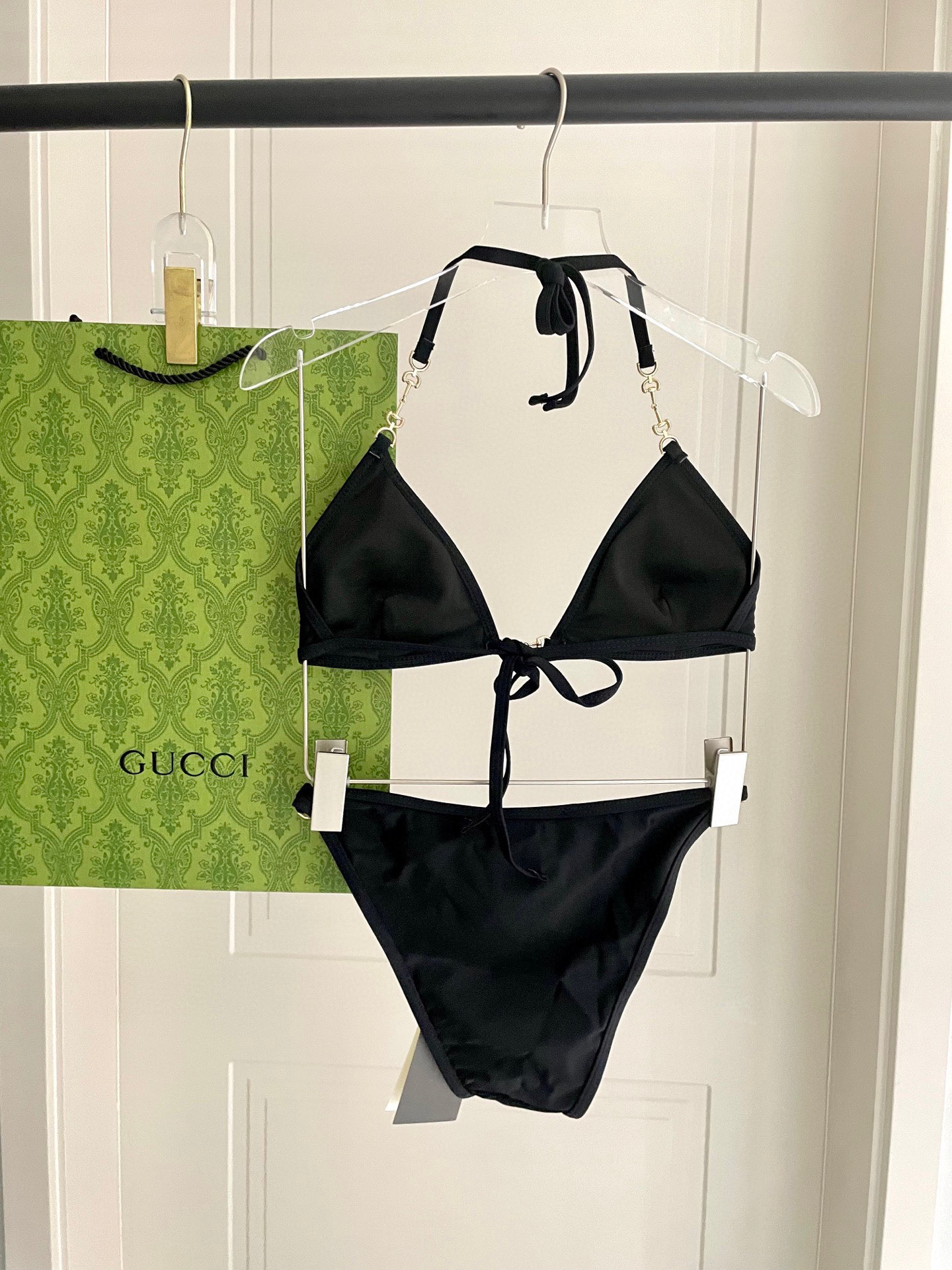  Gucci新款比基尼 😍🥰适合多种场景的游泳衣🏊‍♀️海边 游泳池 温泉 水上乐园 漂流都可以😌内搭也