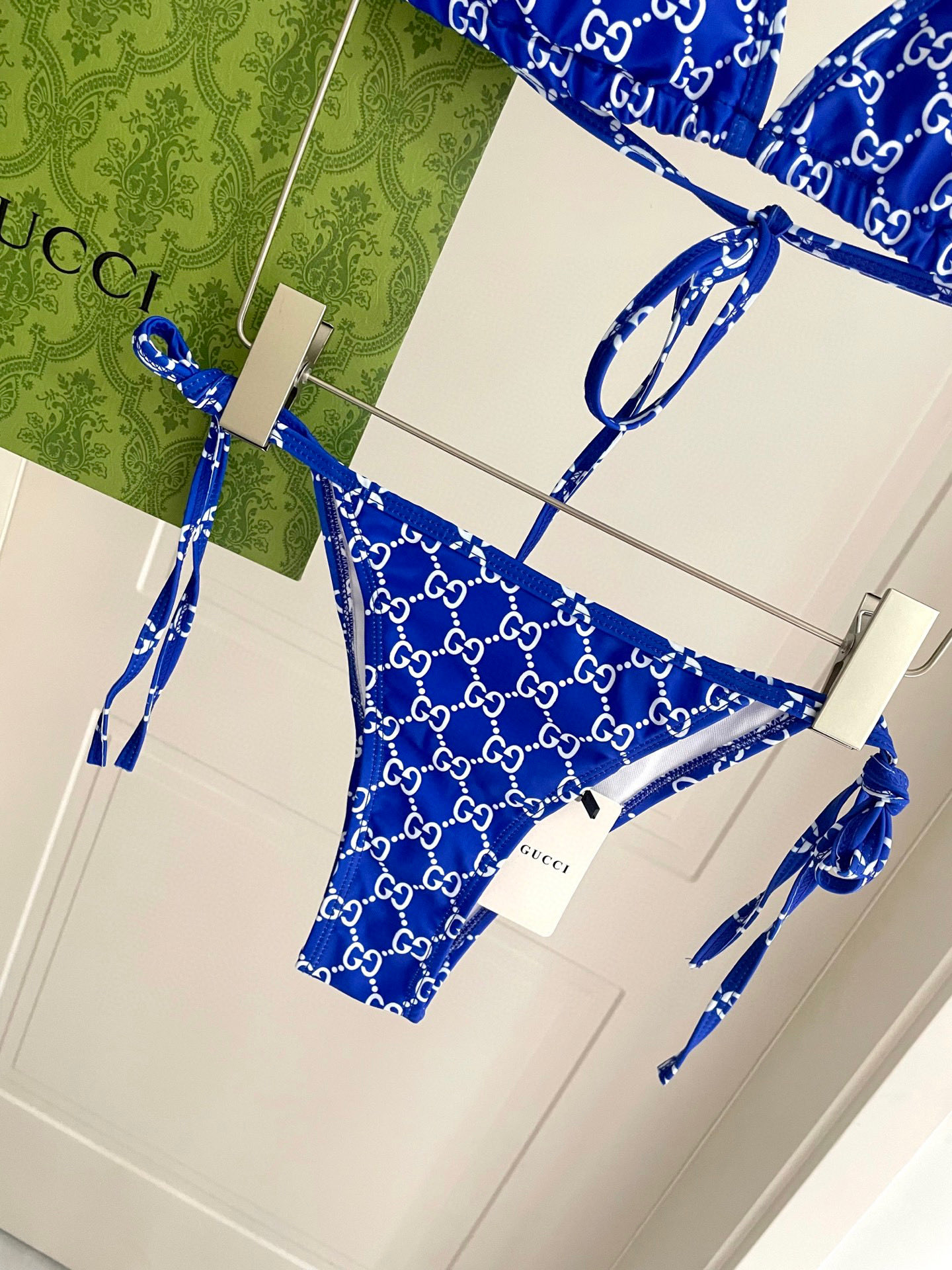  Gucci新款比基尼 😍🥰适合多种场景的游泳衣🏊‍♀️海边 游泳池 温泉 水上乐园 漂流都可以😌内搭也