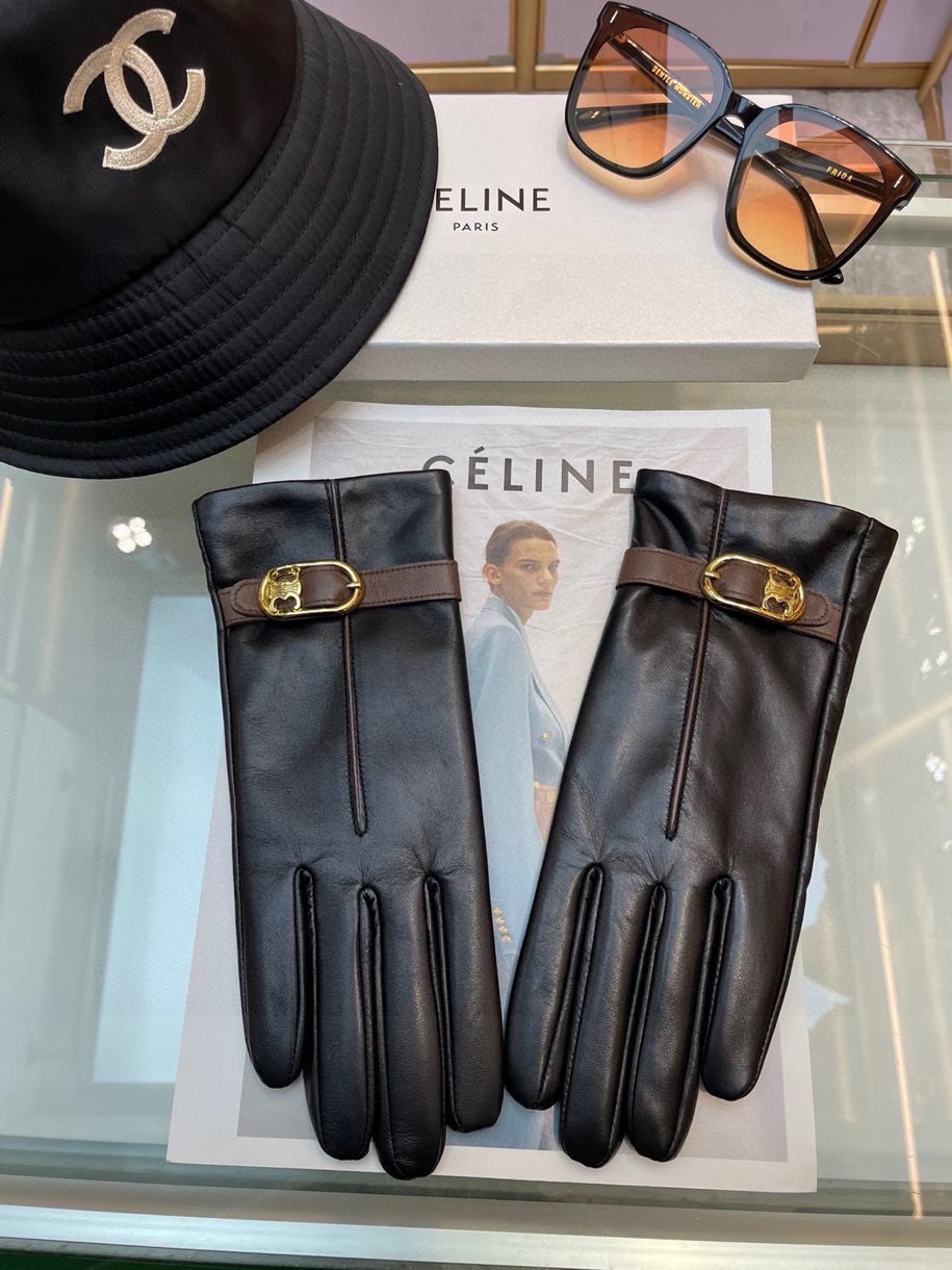  Celine瑟琳秋冬新款女士手套官网同步 👋🏻升级版进口羊皮 配色系列彰显成熟魅力 进口羊皮  皮质超