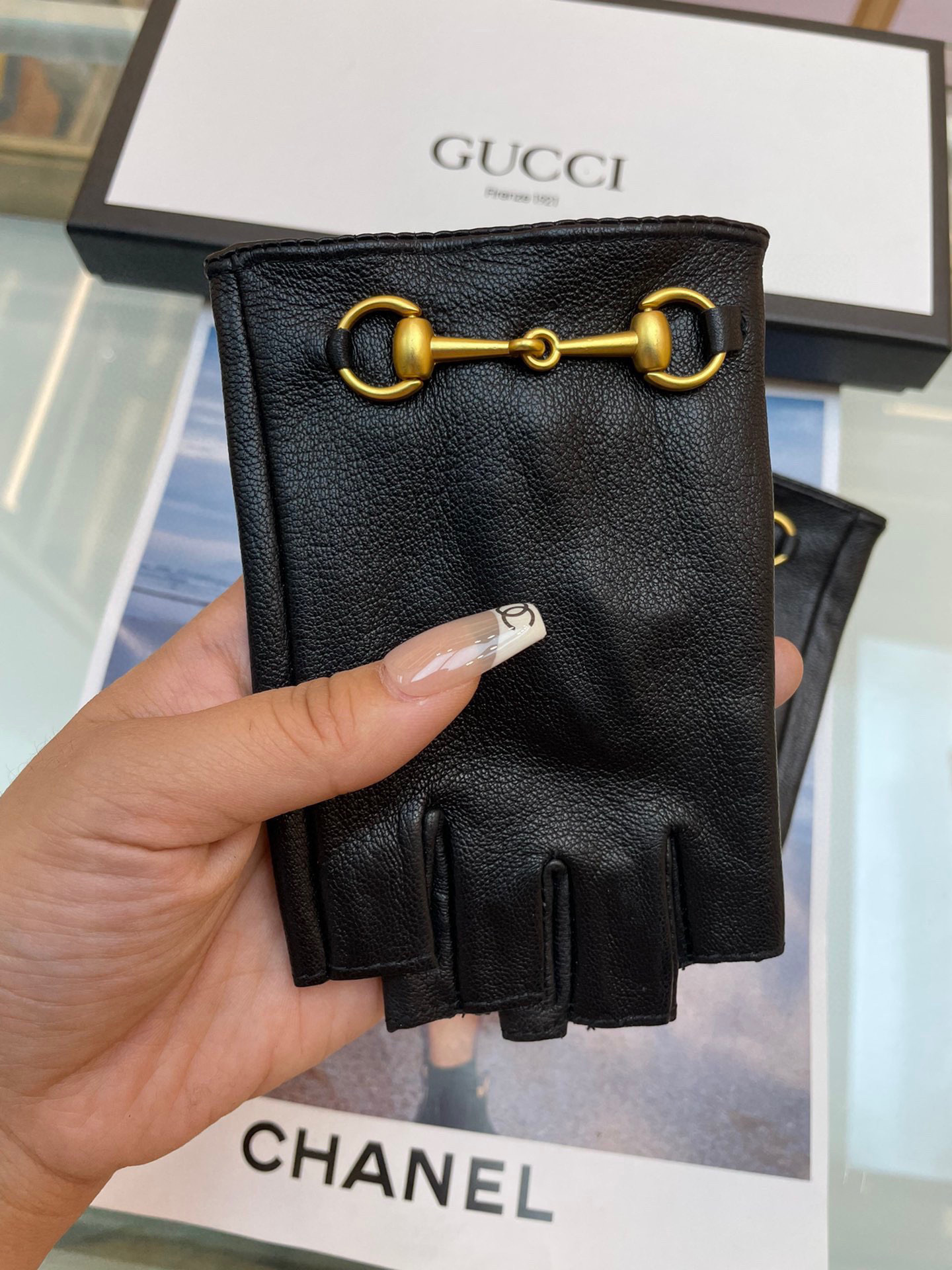  Gucci 欧洲新款🇫🇷【顶级原单】女士高档半指手套 💁💁💁百分百选用进口羊皮 皮质光滑细腻柔软 手感
