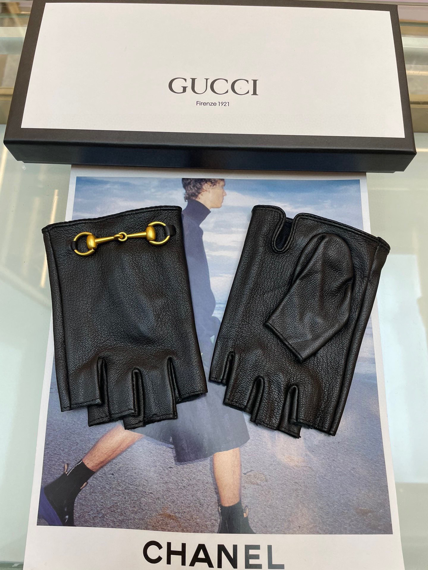  Gucci 欧洲新款🇫🇷【顶级原单】女士高档半指手套 💁💁💁百分百选用进口羊皮 皮质光滑细腻柔软 手感