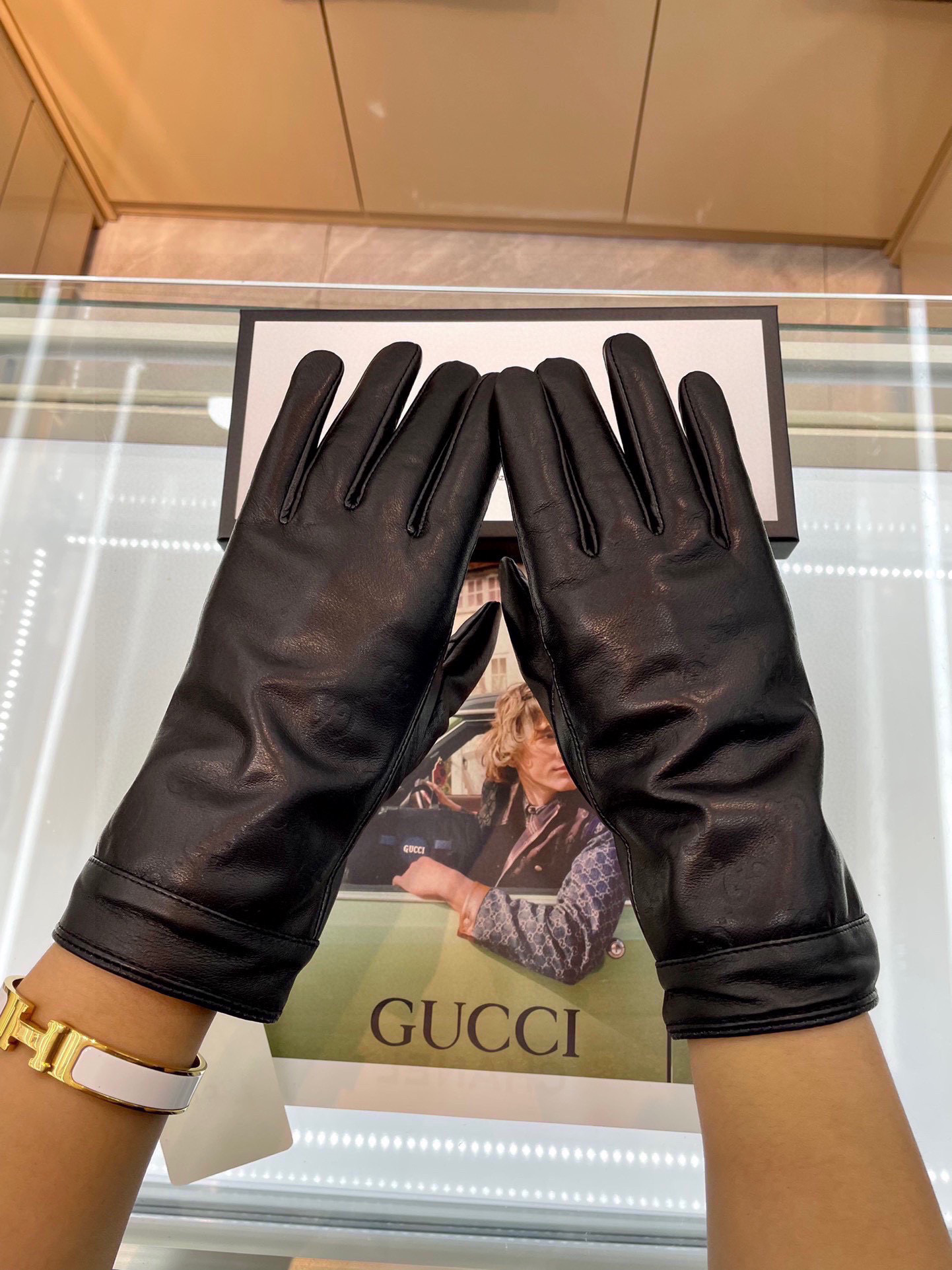    新款独家首发‼️古驰GUCCI‼️【原单品质】官网同步女士新款高档羊皮手套🎉🎉女神首选 不可错过💁