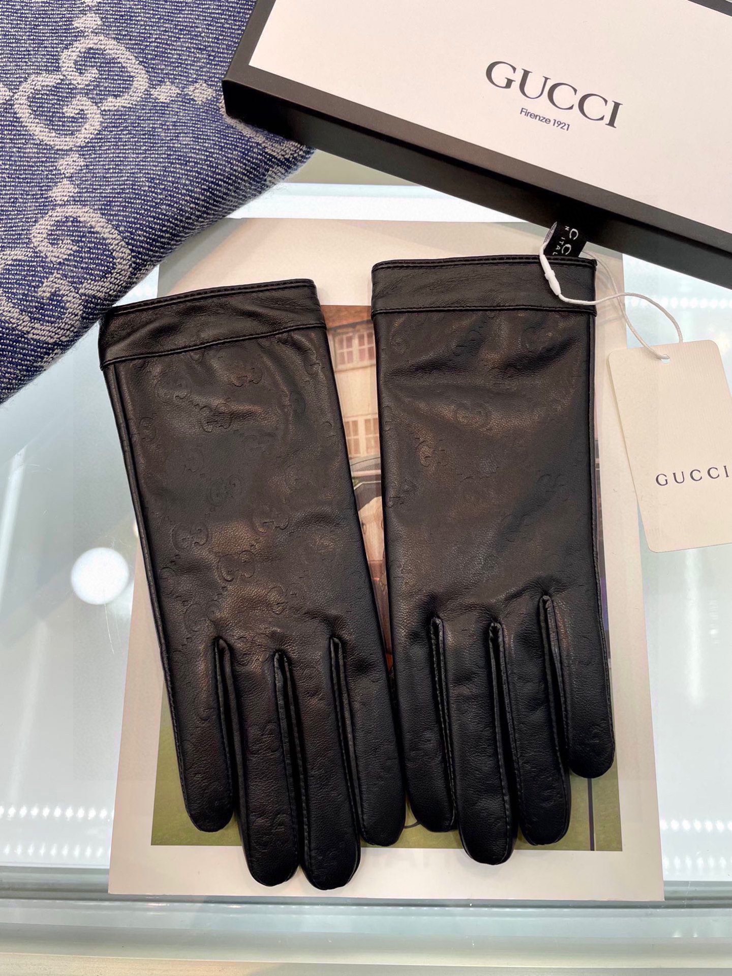    新款独家首发‼️古驰GUCCI‼️【原单品质】官网同步女士新款高档羊皮手套🎉🎉女神首选 不可错过💁