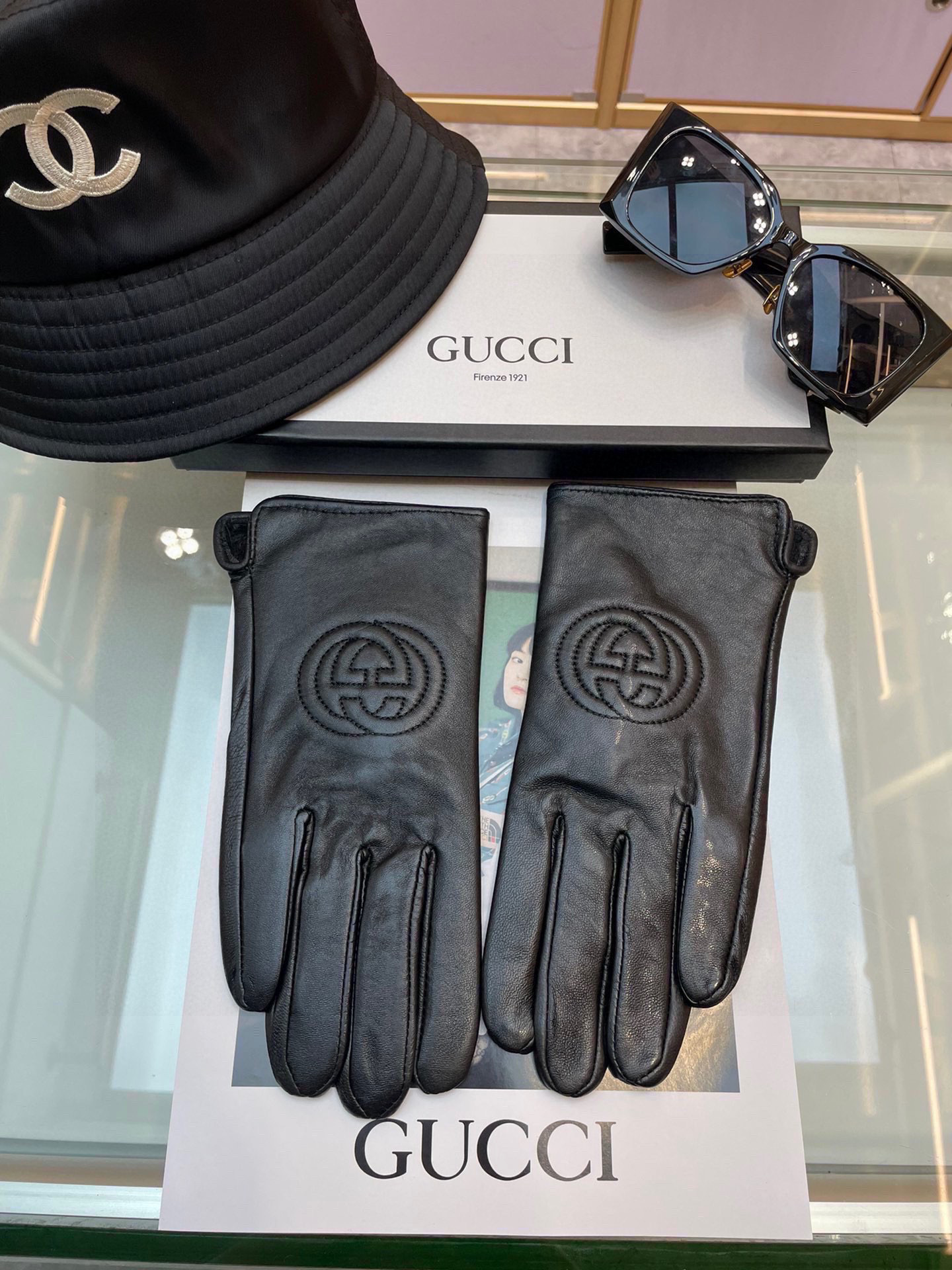 Gucci新款女士手套 一级羊皮 皮质超薄柔软舒适 特显手型👏👏 质感超群 码数 ：均码