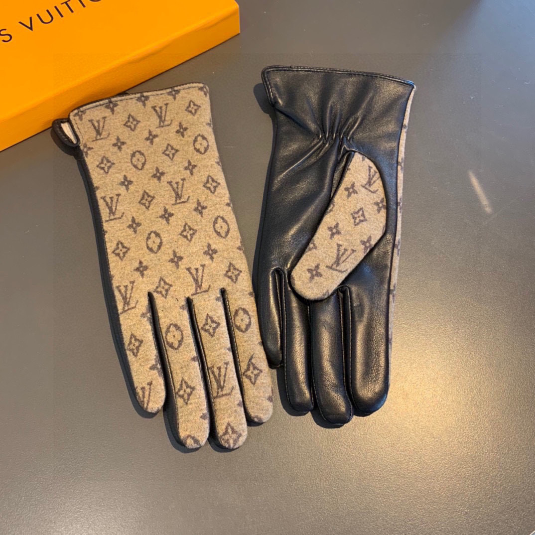 Lv， 【原单品质】官网同步女士新款高档提花布料搭配羊皮🎉🎉女神首选 不可错过💁💁👏👏羊绒内里保暖更佳 