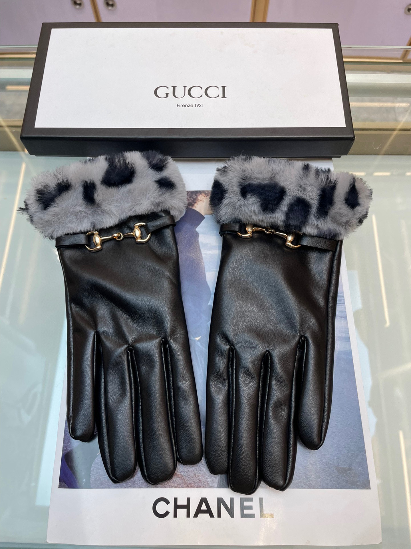 Gucci新款保暖女士手套 时尚保暖 柔软舒适