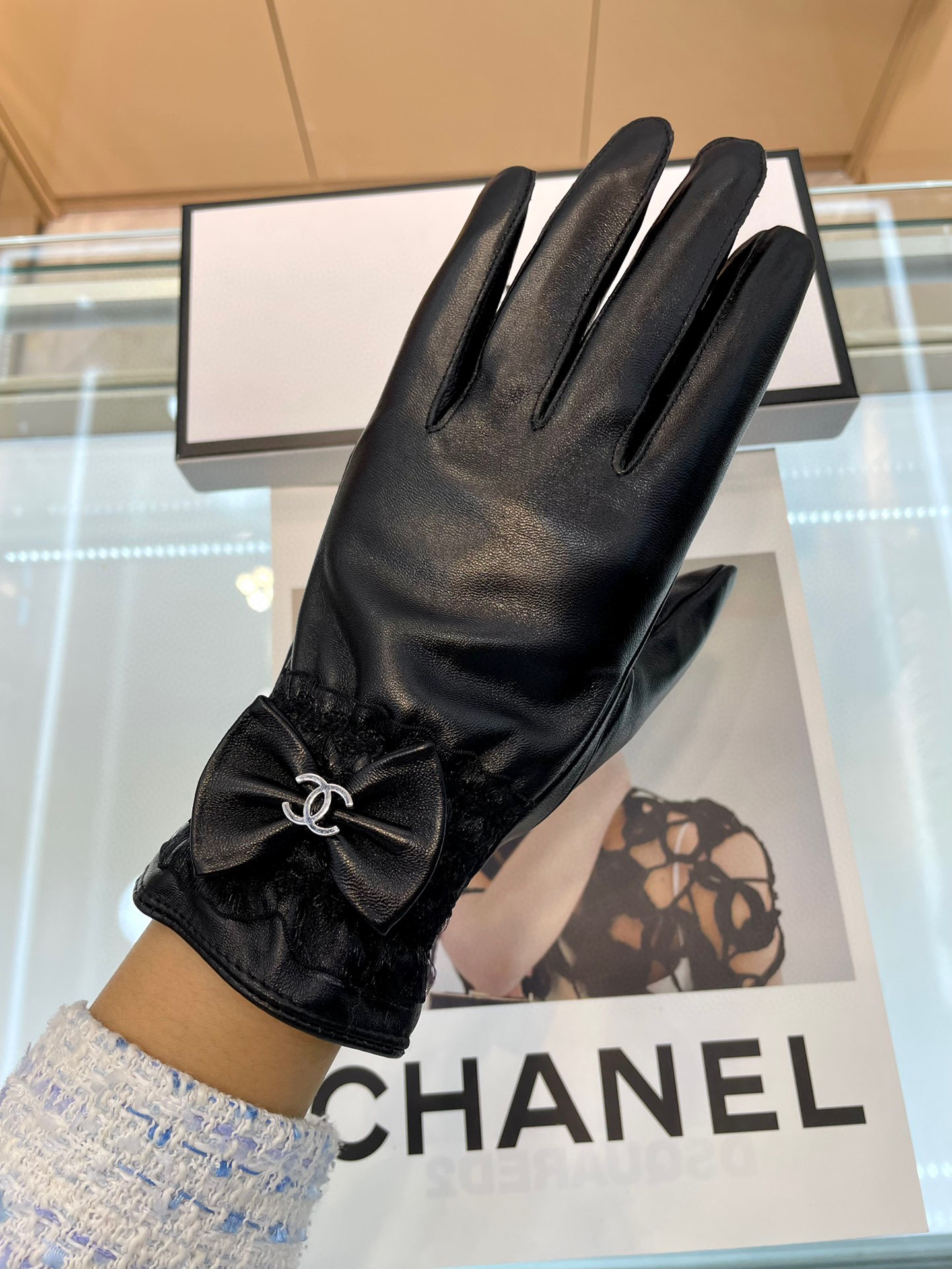 新款独家首发 Chanel香奈儿 女士新款高档羊皮手套🎉🎉女神首选 不可错过💁💁 一级绵羊皮 皮质细腻柔