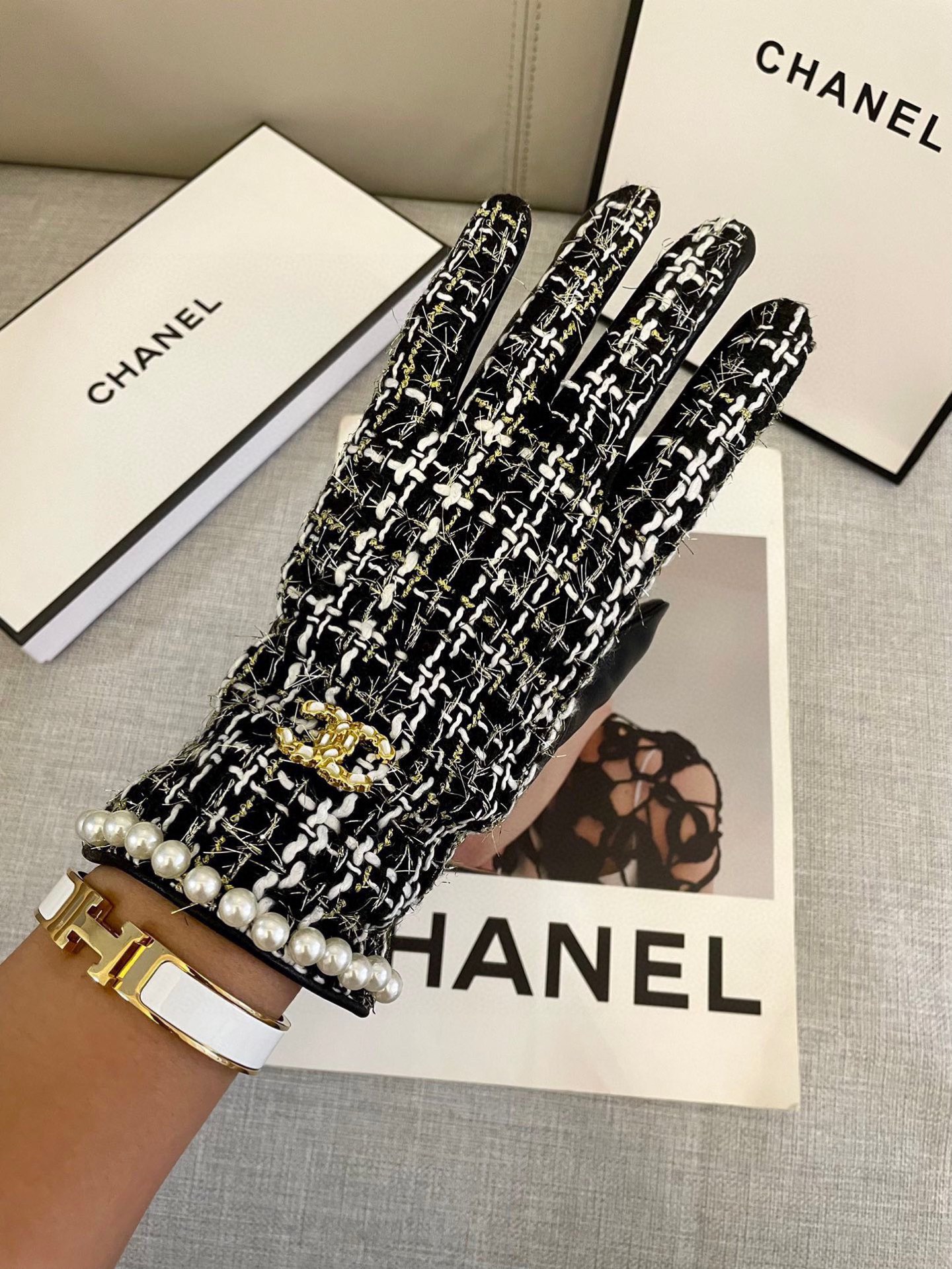 香奈儿Chanel‼️欧洲新款🇫🇷【顶级原单】女士高档半指手套 💁💁💁香奈儿御用毛呢手套 顶级做工💋任何