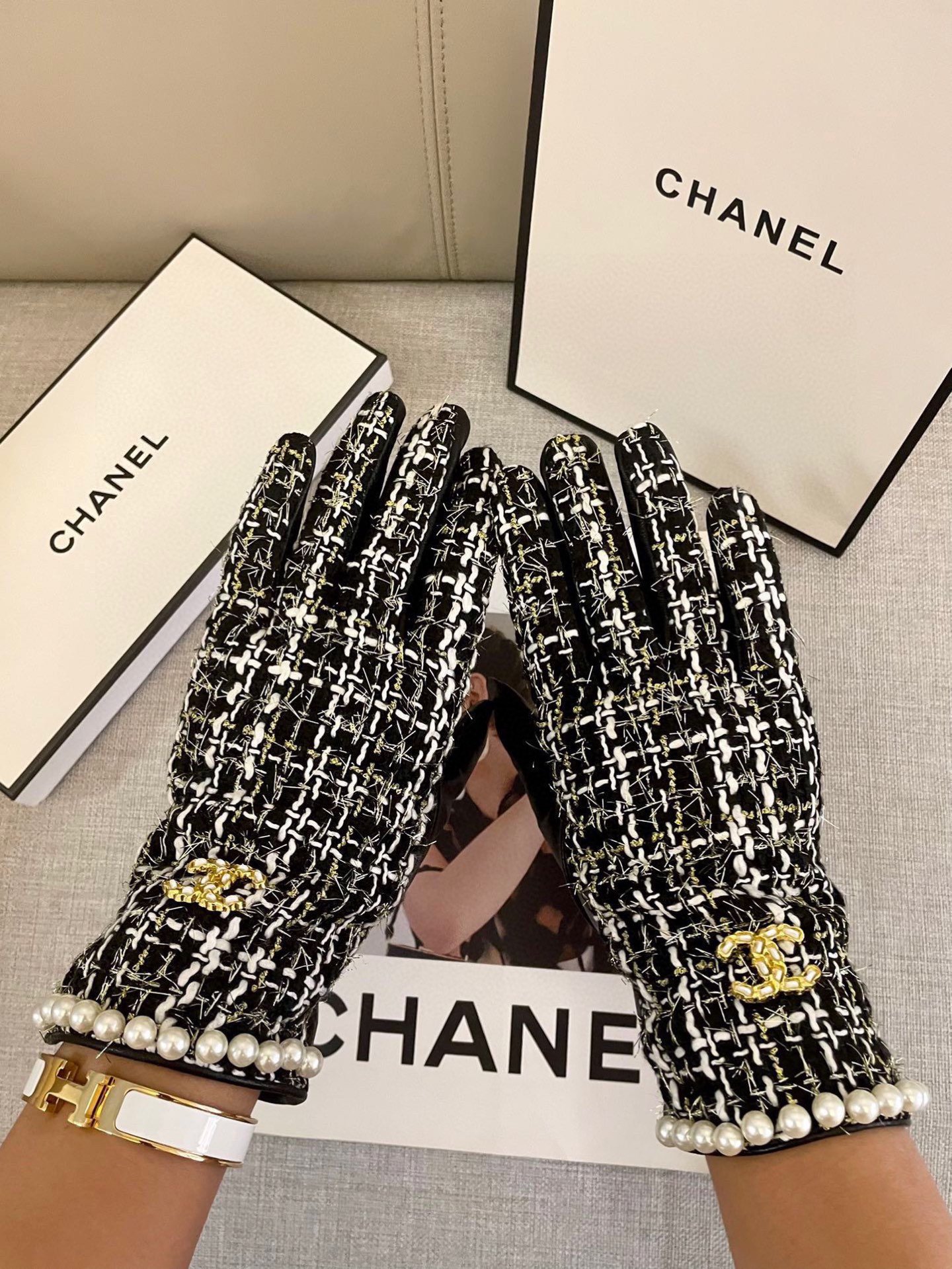 香奈儿Chanel‼️欧洲新款🇫🇷【顶级原单】女士高档半指手套 💁💁💁香奈儿御用毛呢手套 顶级做工💋任何