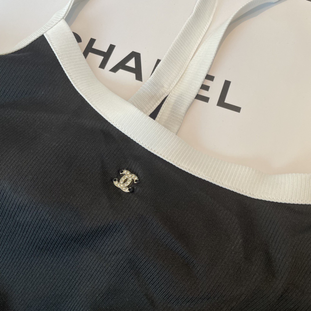 Chanel 辣妹限定系列款 订制双C钻扣