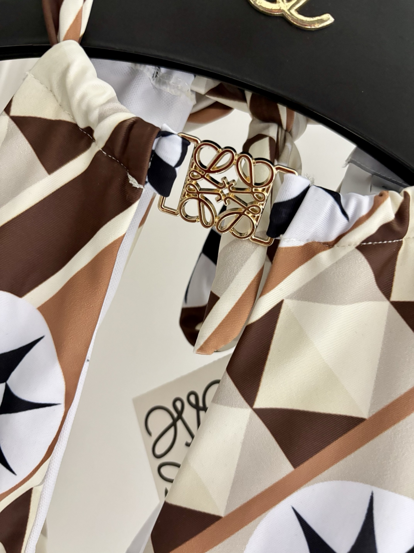 罗意威新款分体泳衣 适合多种场景的游泳衣🏊‍♀️海边 游泳池 温泉 水上乐园 漂流都可以😌内搭也完全可以