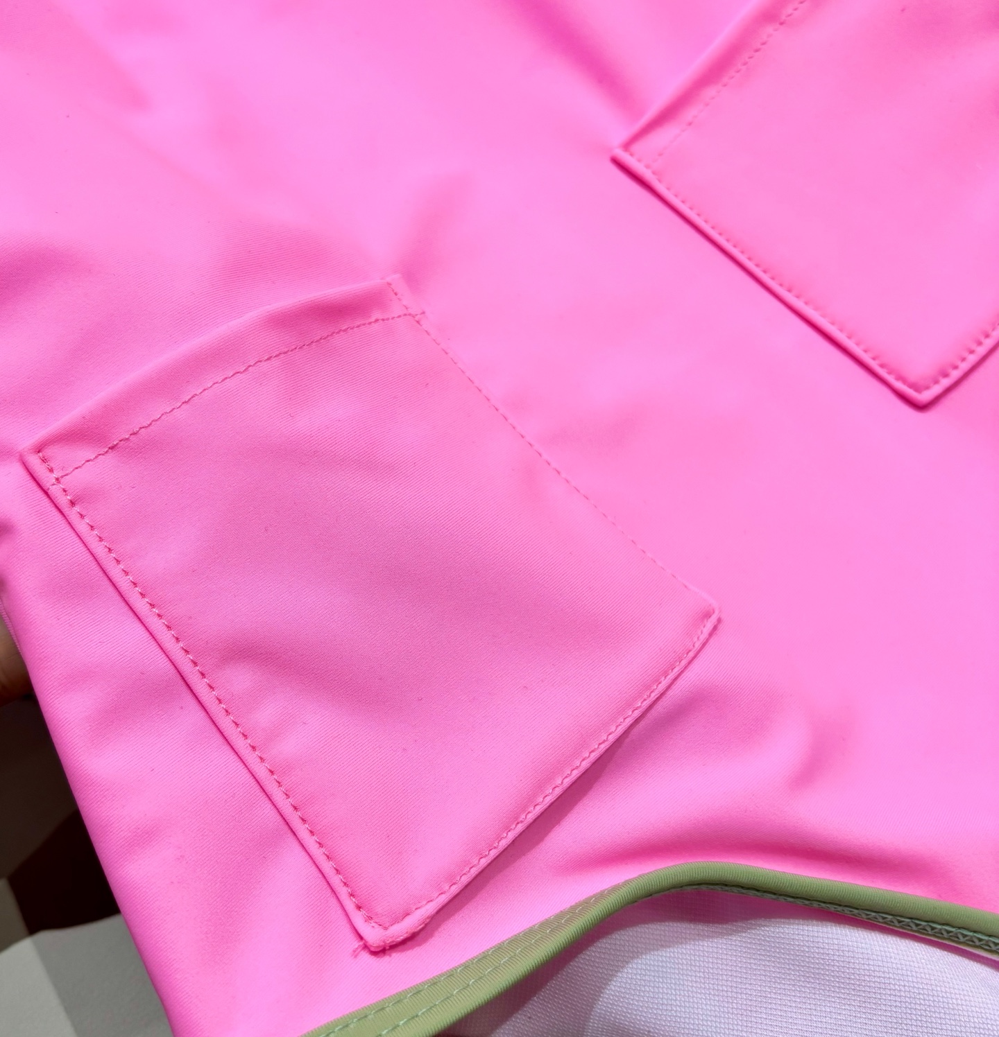 Chanel新款泳衣😍🥰适合多种场景的游泳衣🏊‍♀️海边 游泳池 温泉 水上乐园 漂流都可以😌内搭也完全