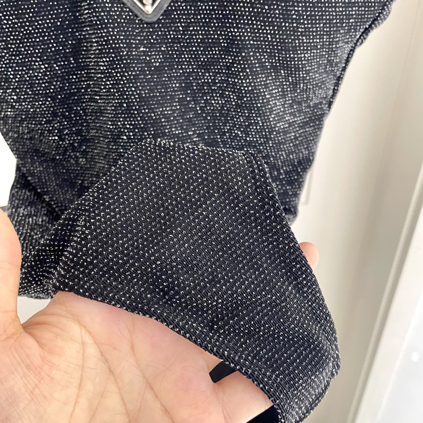 普拉达连体😍🥰适合多种场景的游泳衣🏊‍♀️海边 游泳池 温泉 水上乐园 漂流都可以😌内搭也完全可以 连体