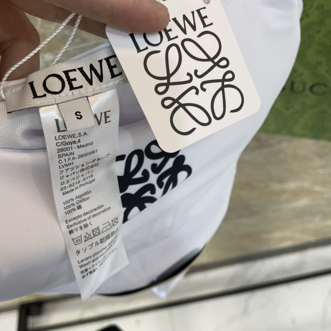 Lowe新款泳衣 😍🥰适合多种场景的游泳衣🏊‍♀️海边游泳池 温泉 水上乐园 漂流都可以😌内搭也完全可以