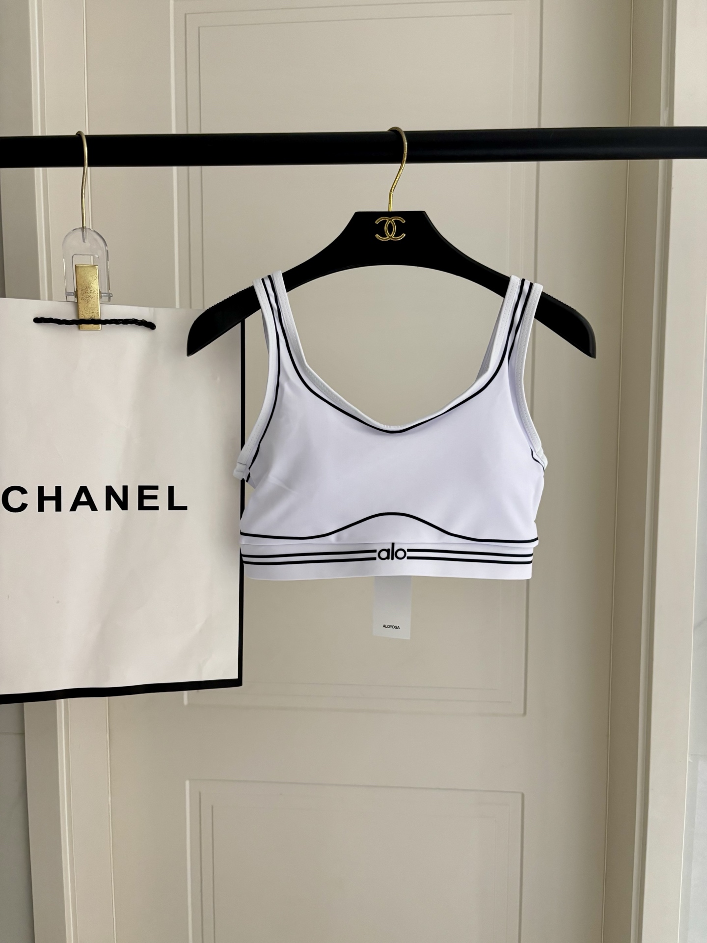 alo新款高弹力健身长款瑜伽服运动套装~小背心➕修身提臀显瘦打底裤S M L Xl