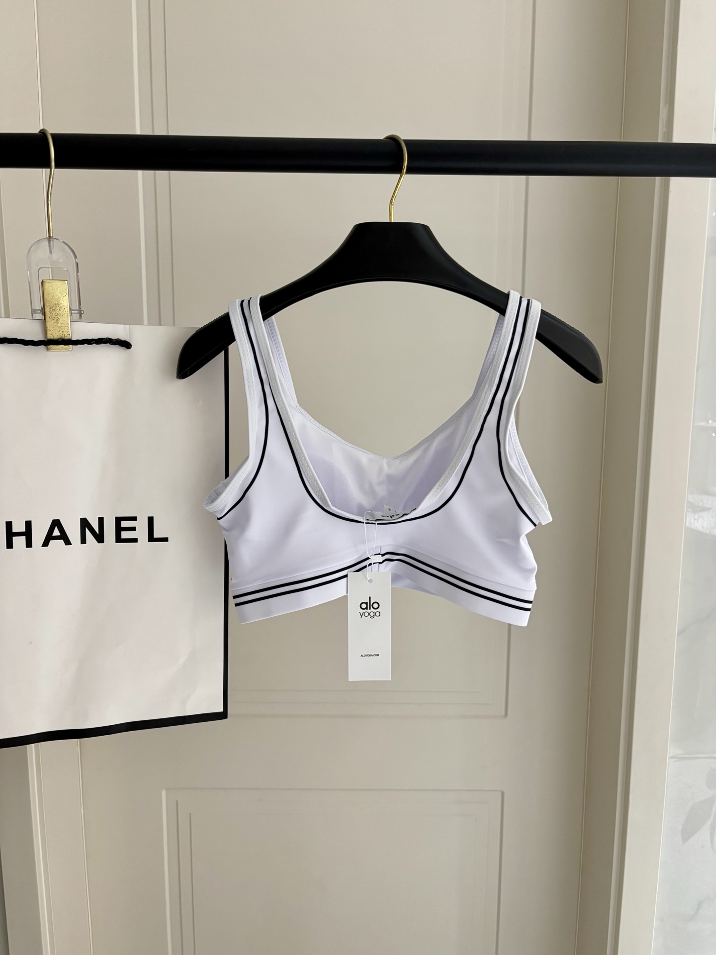 alo新款高弹力健身长款瑜伽服运动套装~小背心➕修身提臀显瘦打底裤S M L Xl