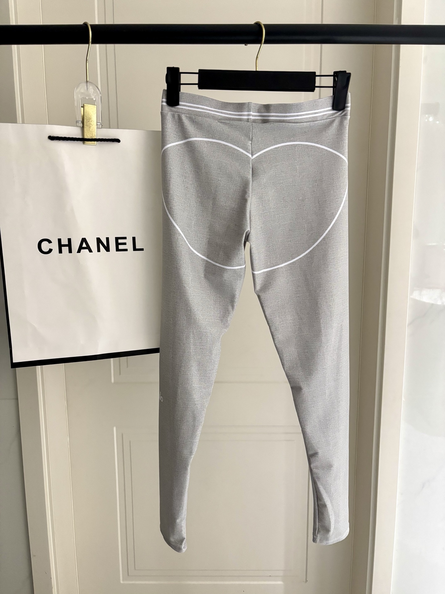 alo新款高弹力健身长款瑜伽服运动套装~小背心➕修身提臀显瘦打底裤S M L Xl