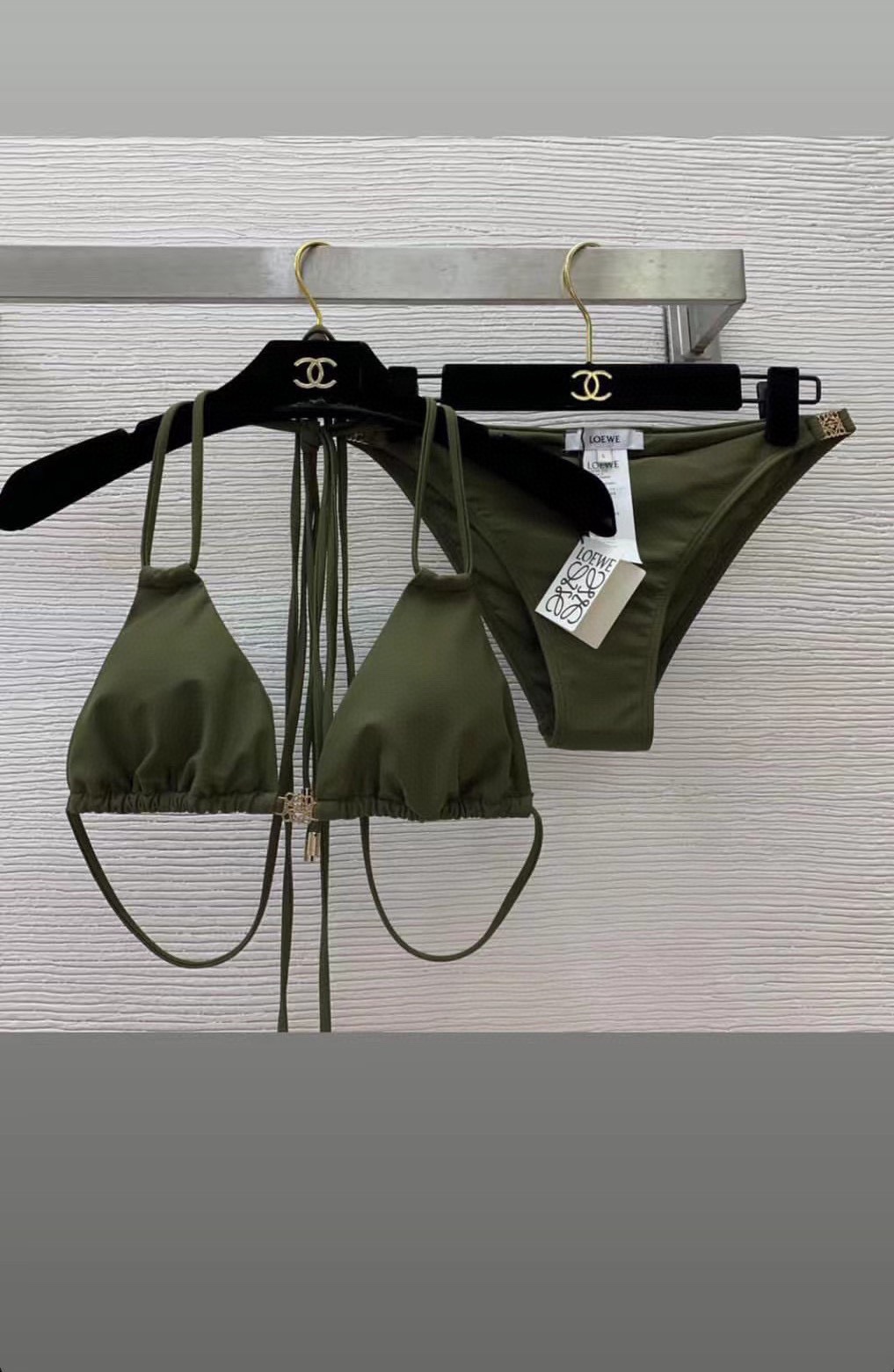 Lowe专柜新款气质款 性感又遮肉肉😍🥰适合多种场景的游泳衣🏊‍♀️海边 游泳池 温泉 水上乐园 漂流都