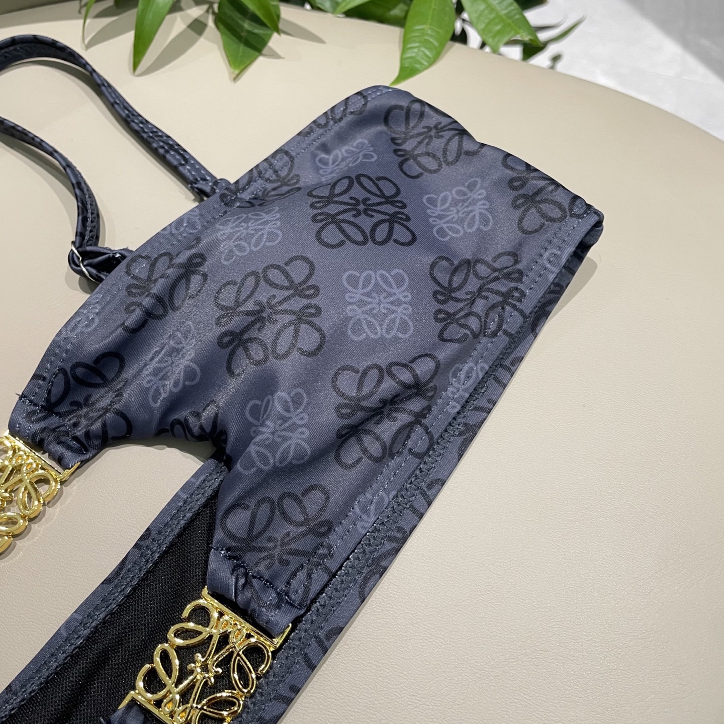 Lowe专柜新款气质款 性感又遮肉肉😍🥰适合多种场景的游泳衣🏊‍♀️海边 游泳池 温泉 水上乐园 漂流都