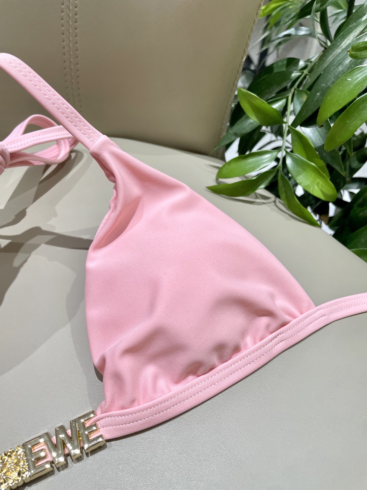 Lowe专柜新款气质款 性感又遮肉肉😍🥰适合多种场景的游泳衣🏊‍♀️海边 游泳池 温泉 水上乐园 漂流都